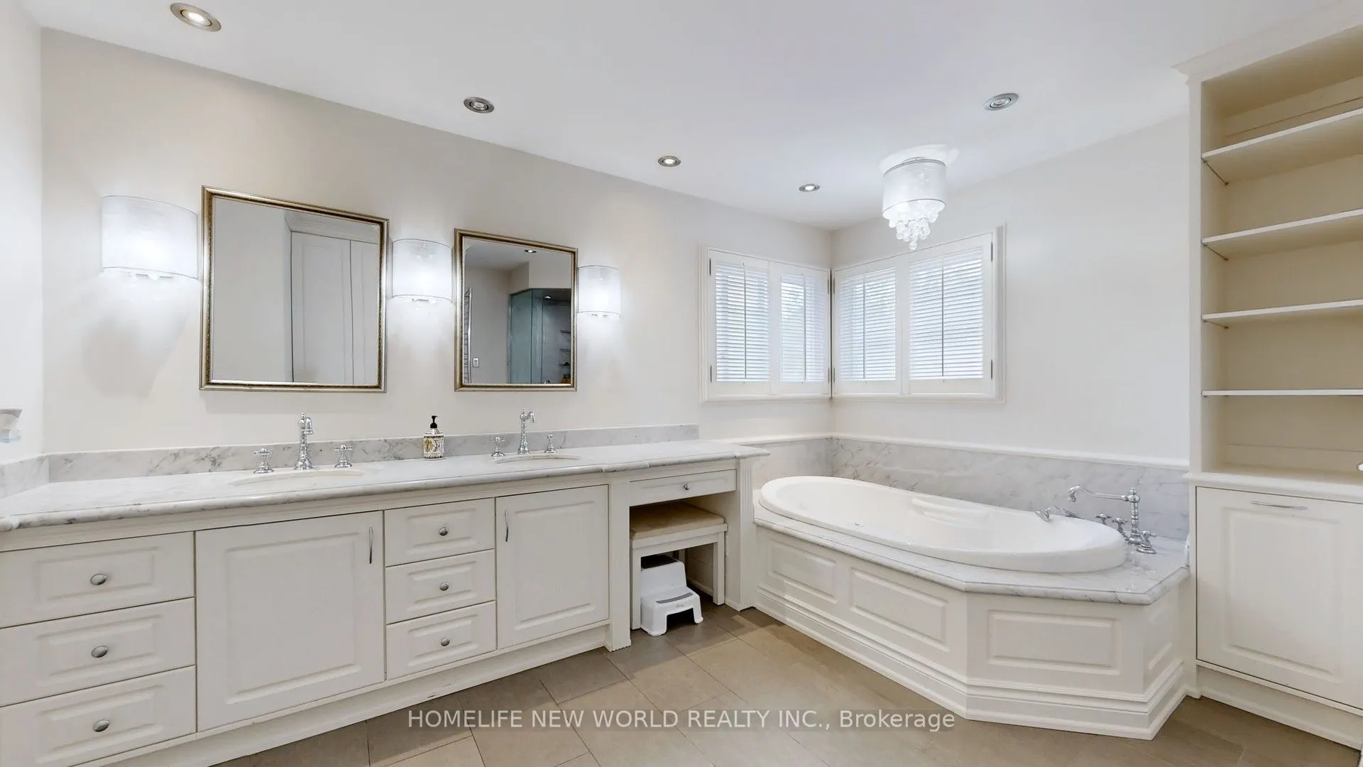 33 Beatty Crescent