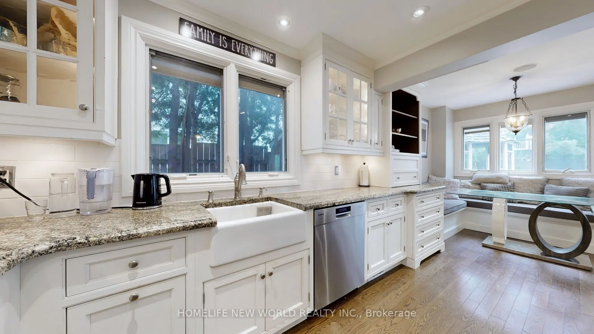 33 Beatty Crescent