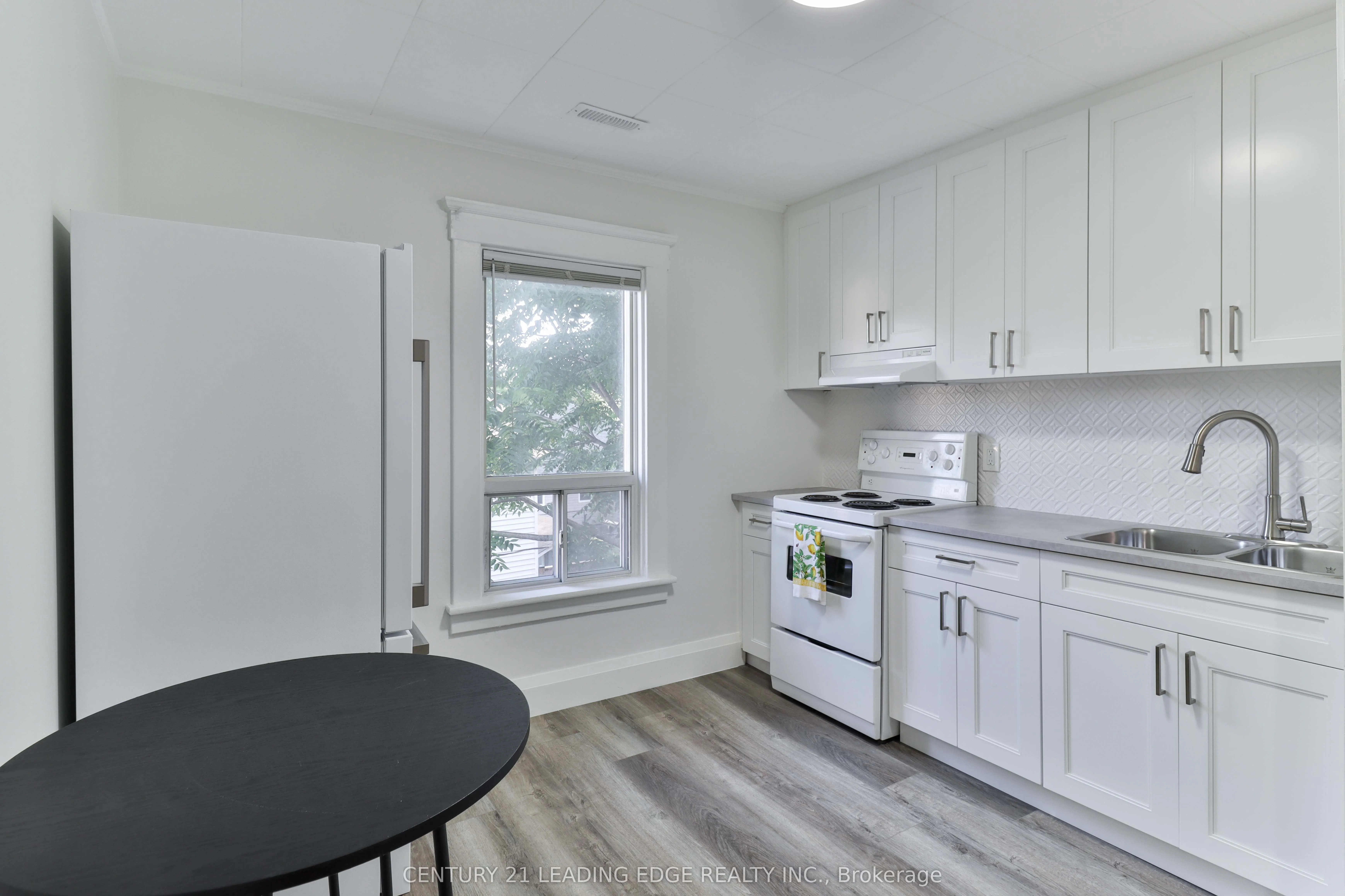 487 Eagle Street, #Unit C
