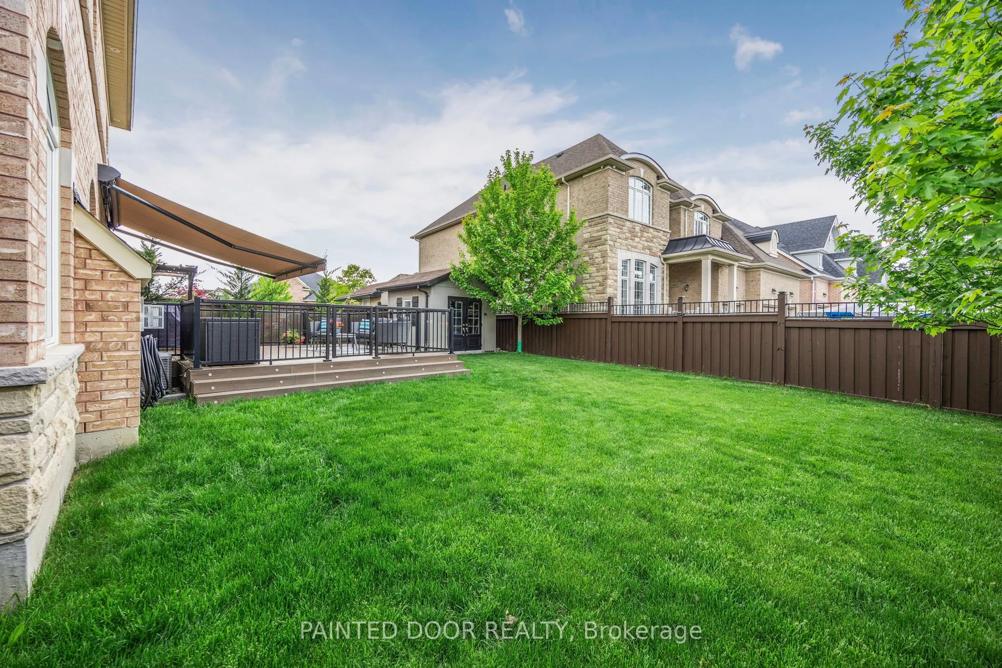 2 Copeland Crescent