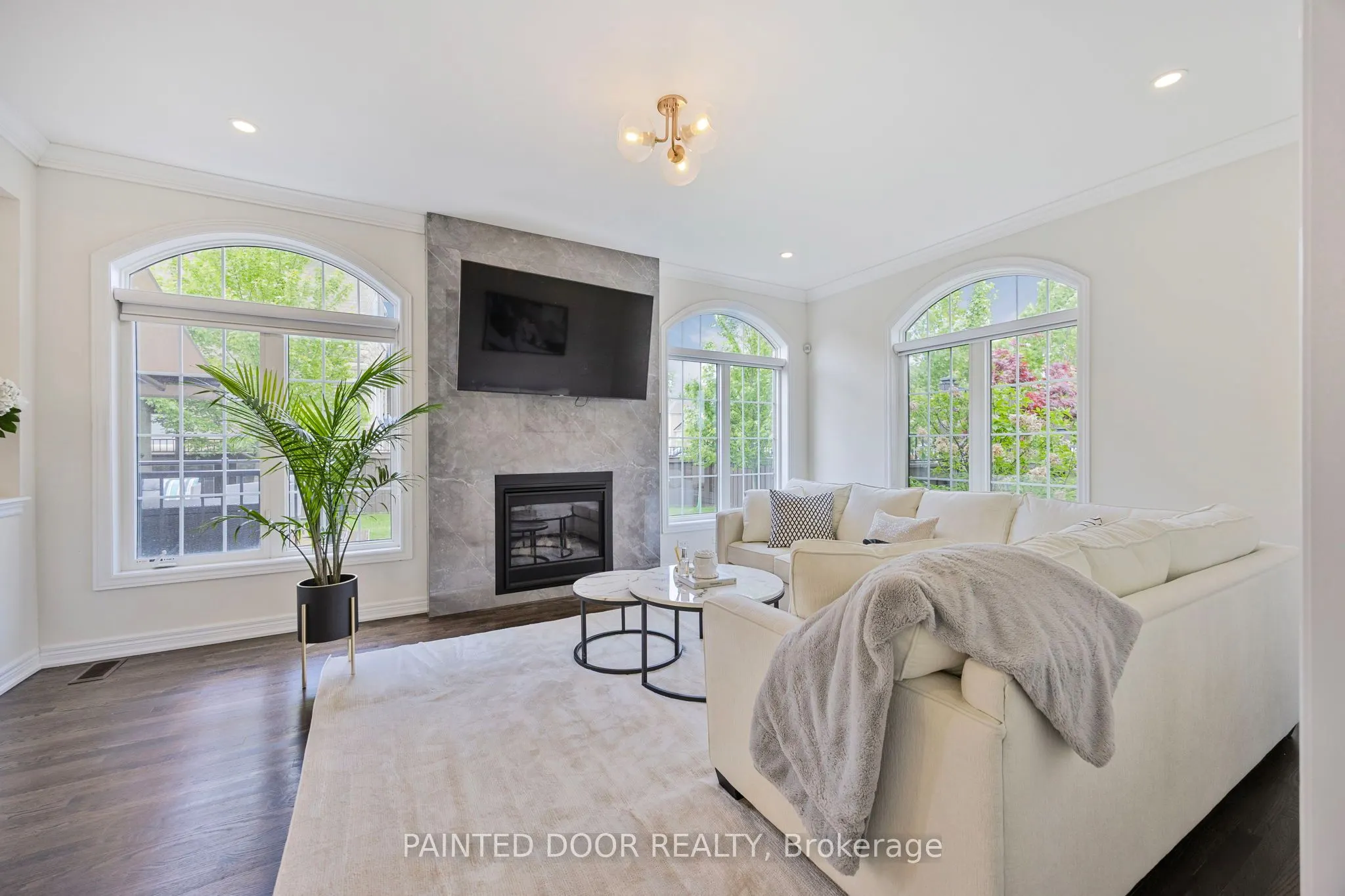 2 Copeland Crescent