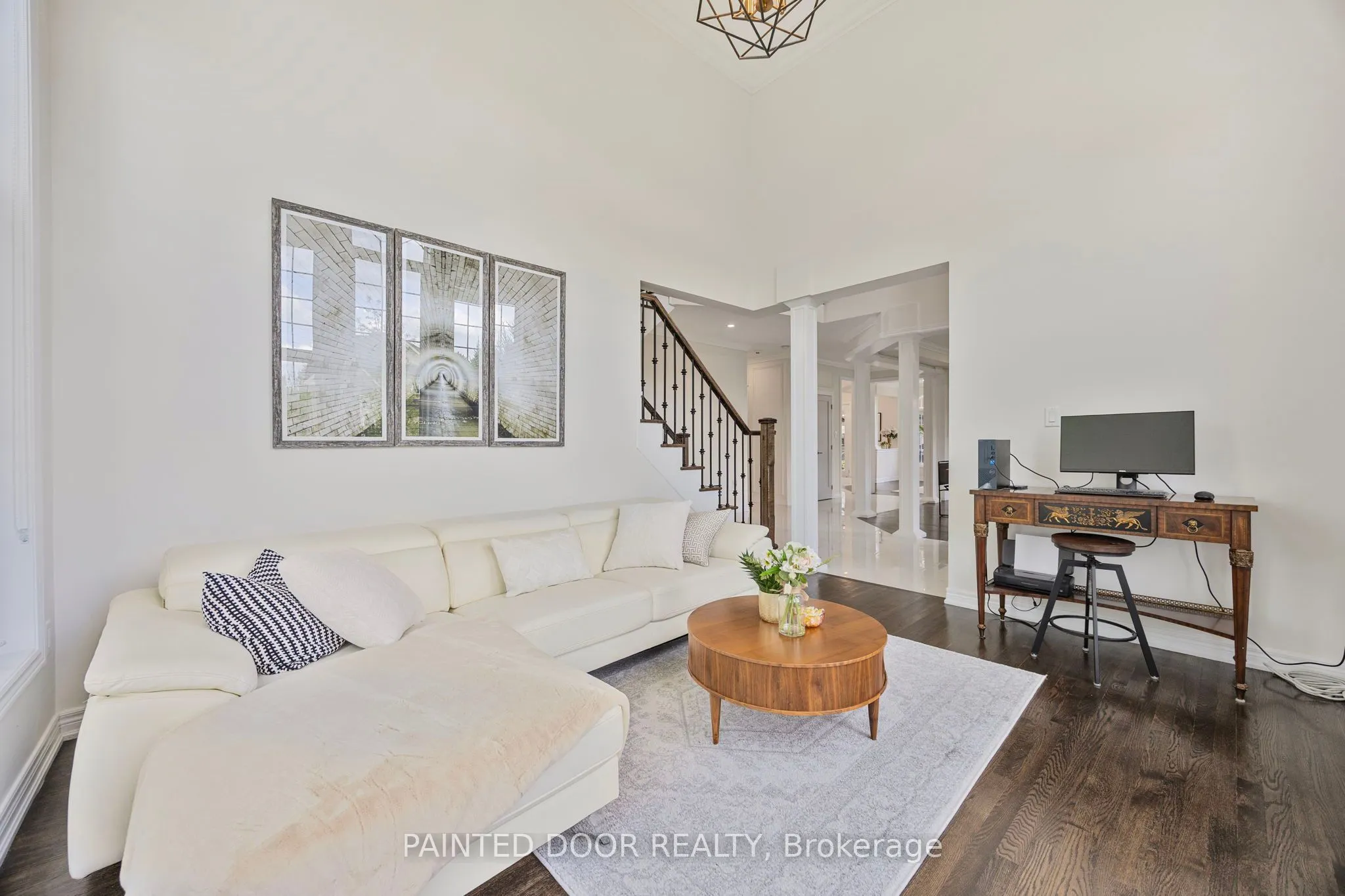 2 Copeland Crescent