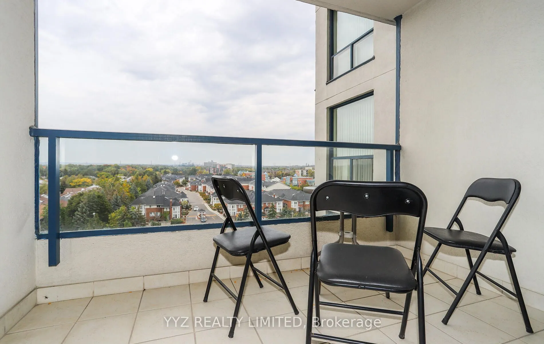 1 Clark Avenue W, #808