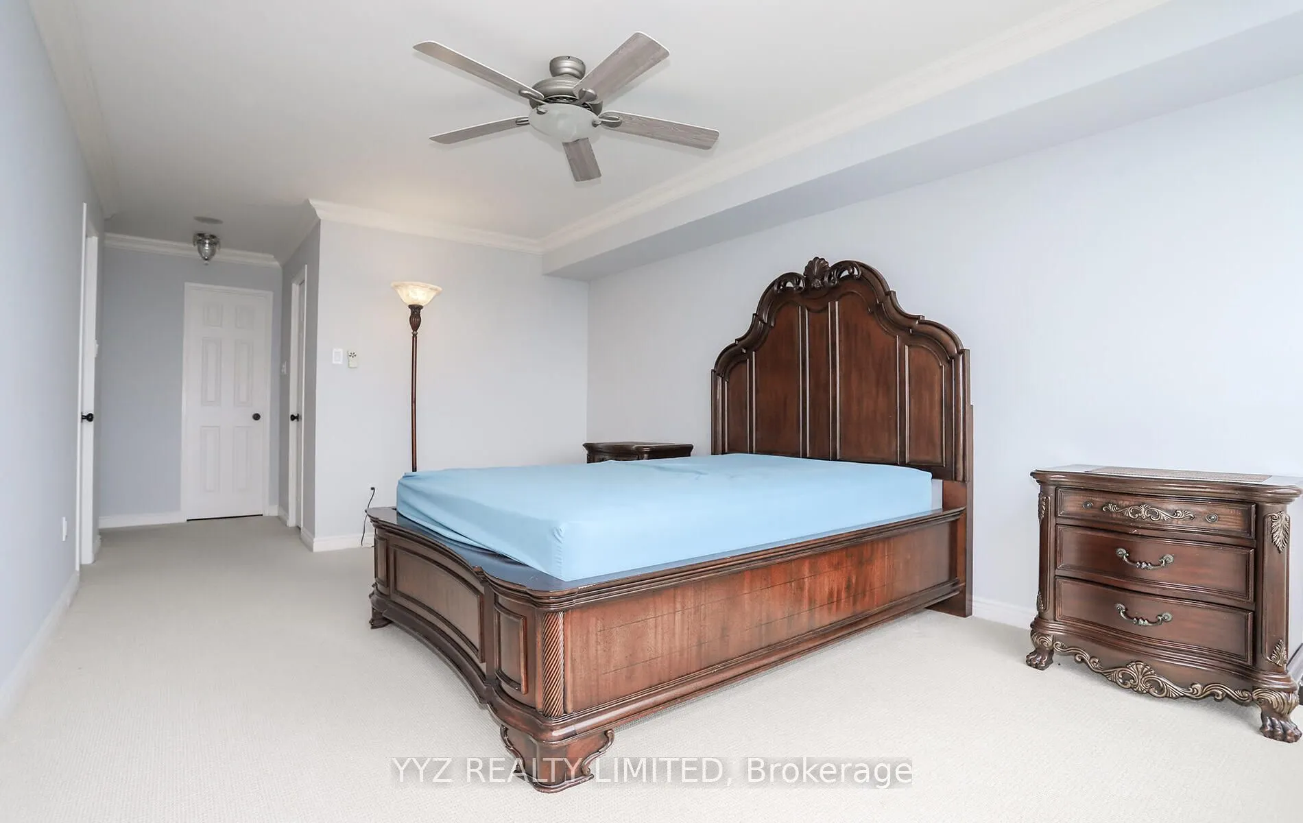 1 Clark Avenue W, #808