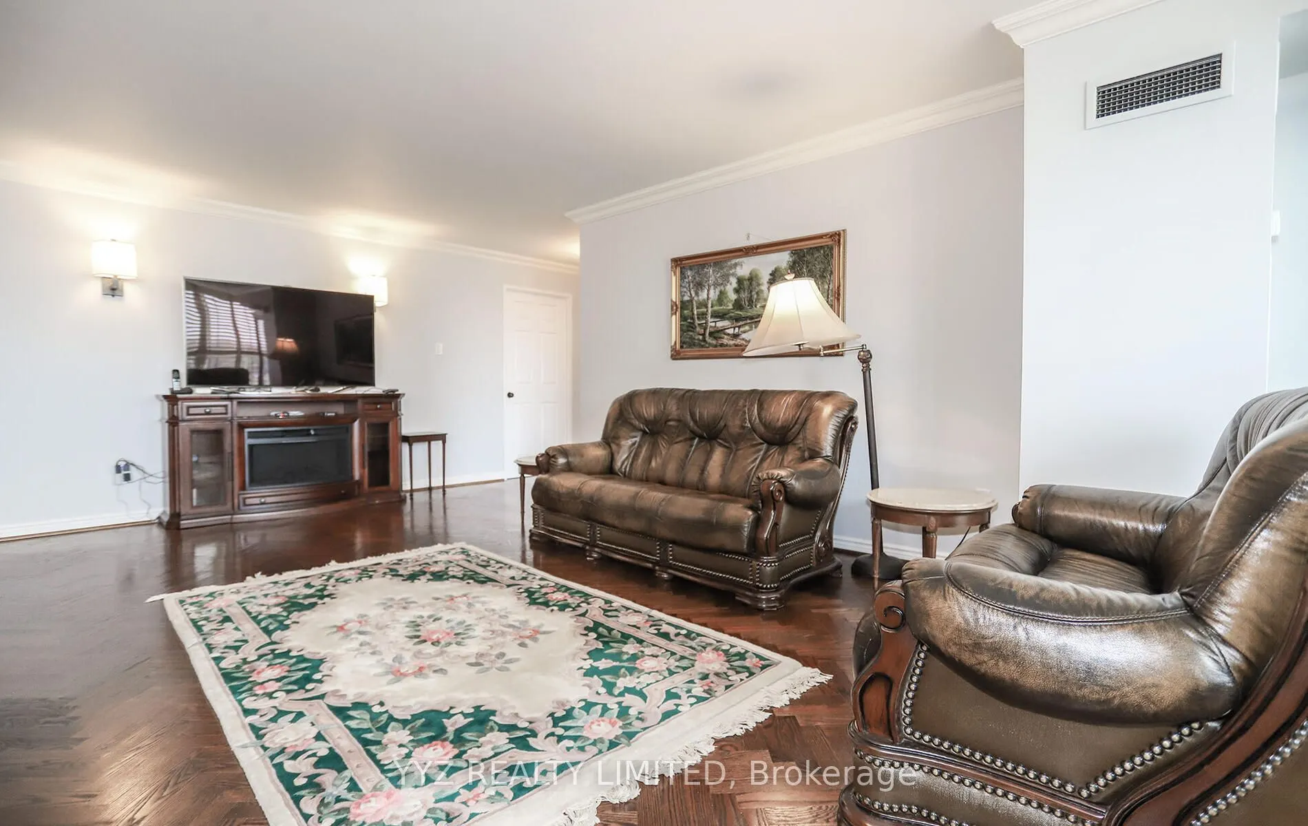 1 Clark Avenue W, #808