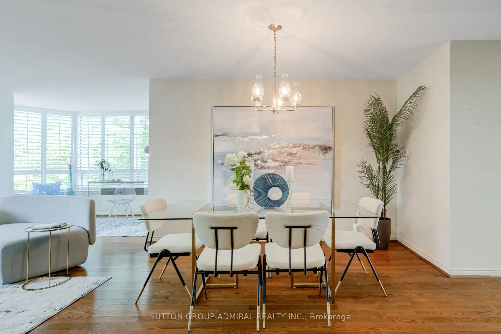 7250 Yonge Street, #311