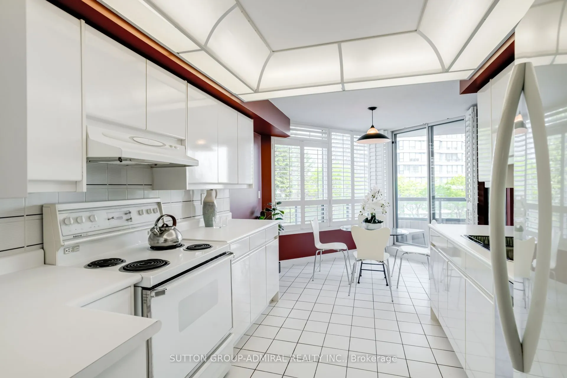 7250 Yonge Street, #311