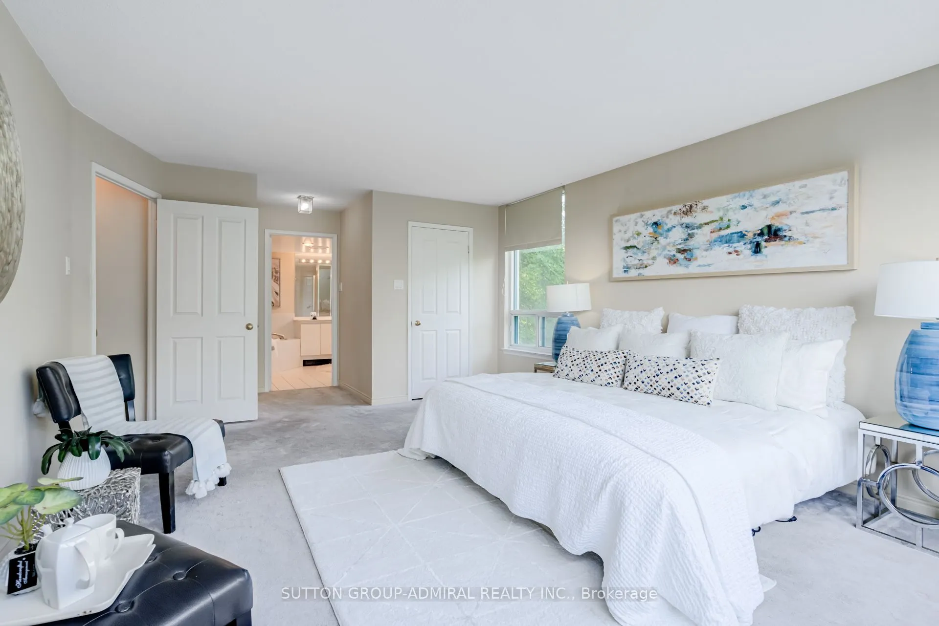 7250 Yonge Street, #311