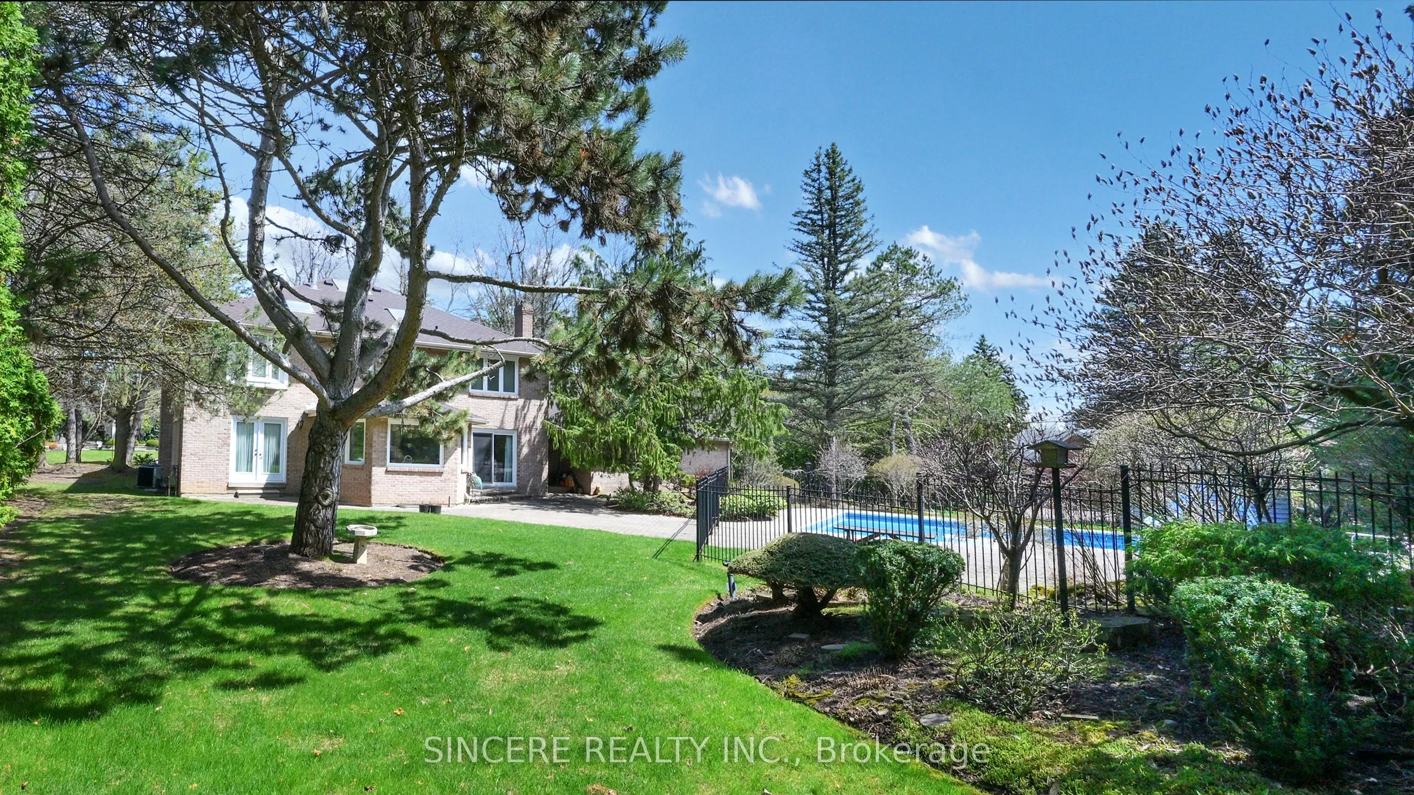 27 Country Estates Drive