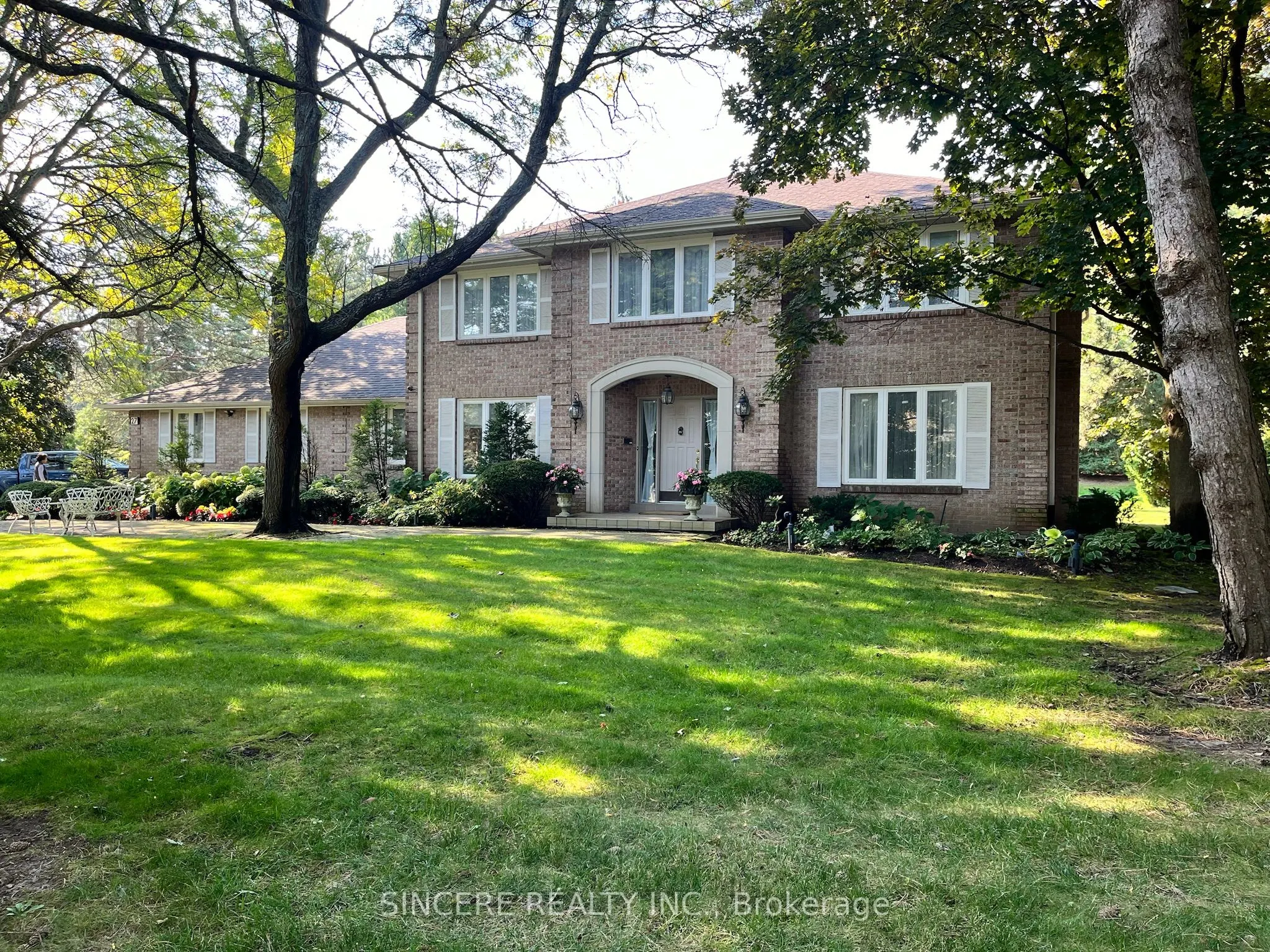 27 Country Estates Drive