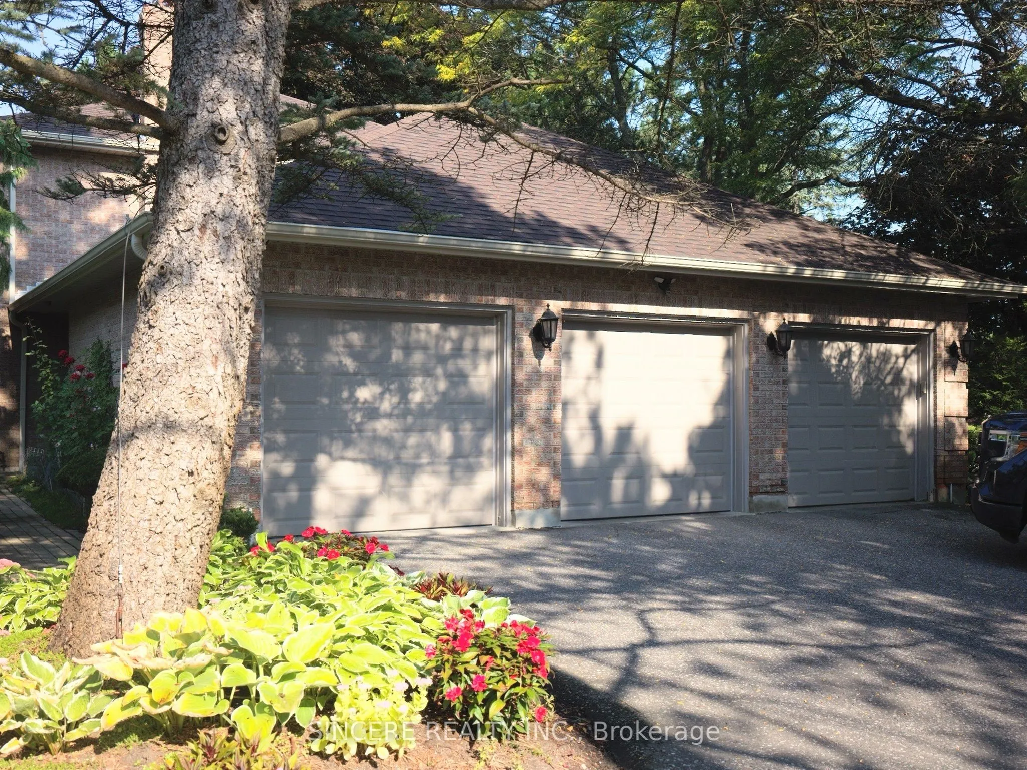 27 Country Estates Drive