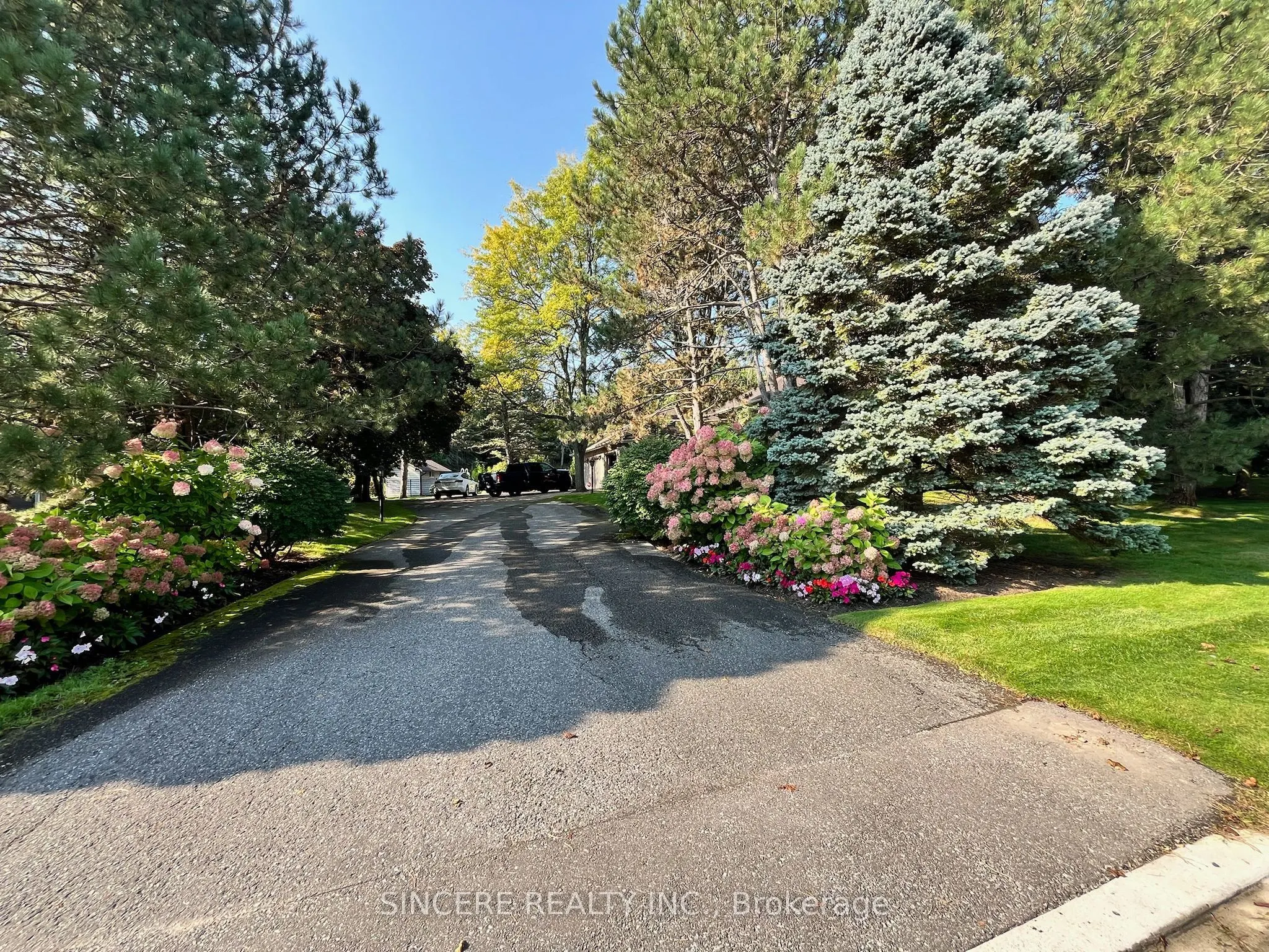 27 Country Estates Drive