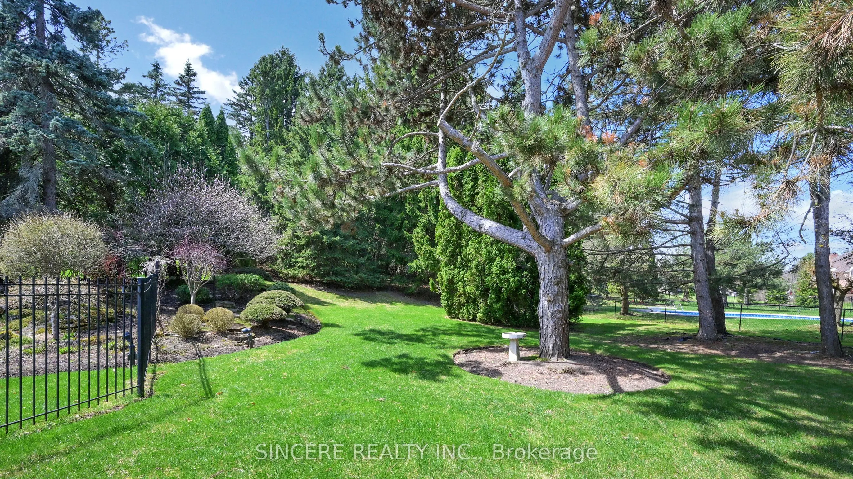 27 Country Estates Drive