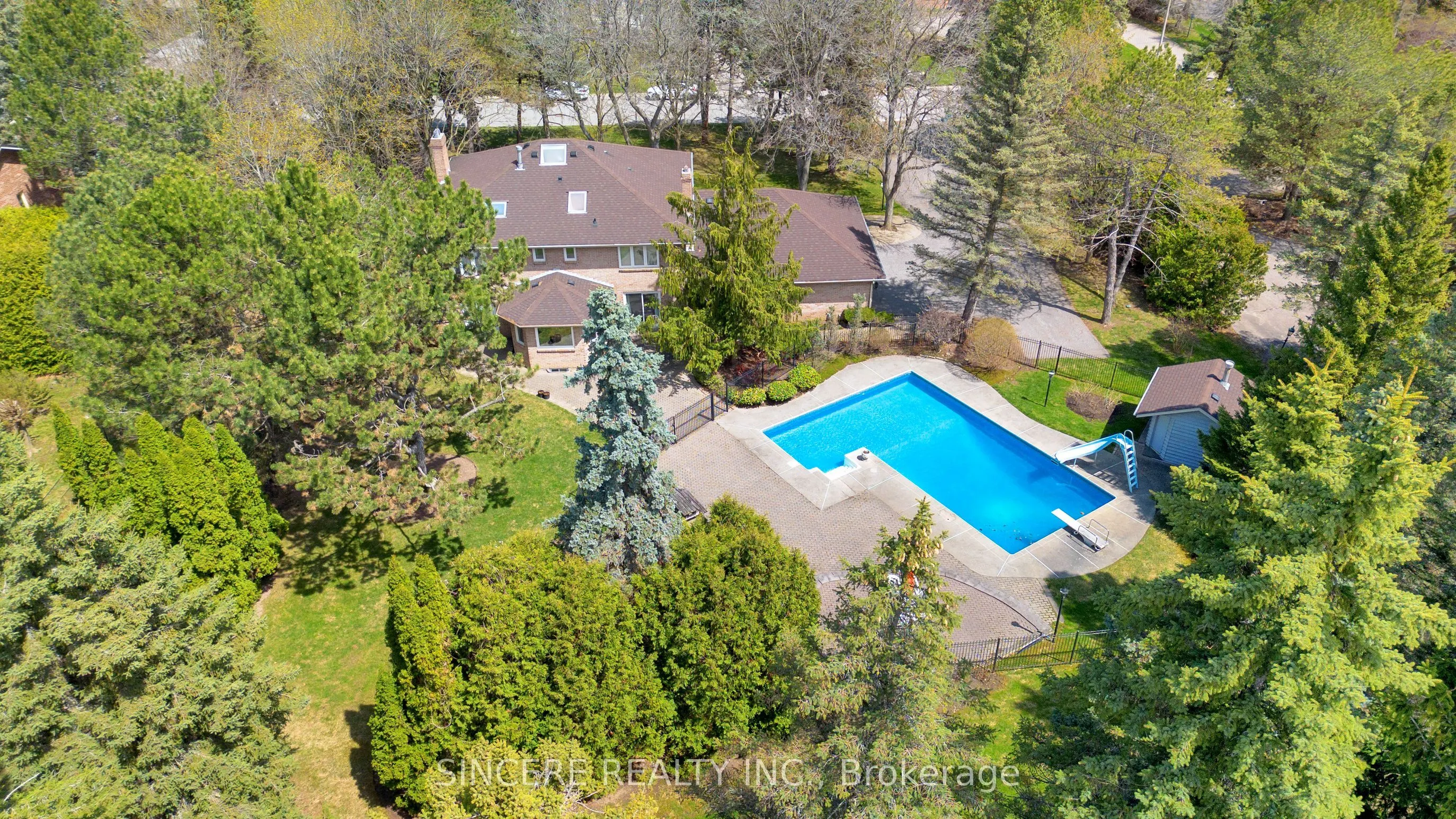27 Country Estates Drive