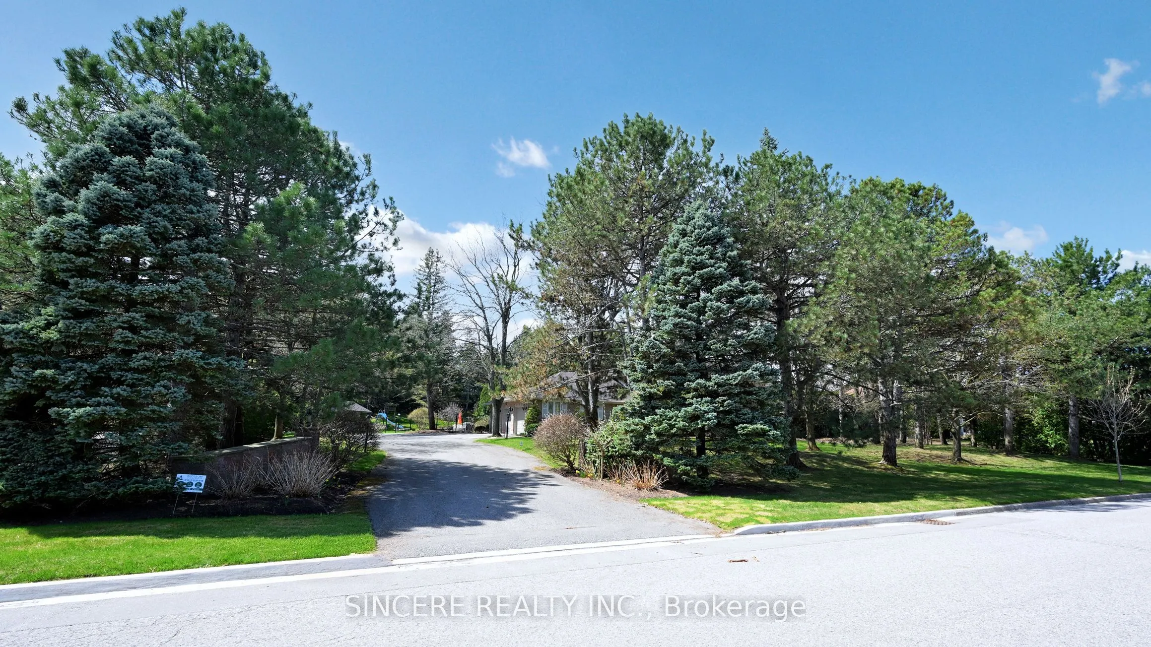 27 Country Estates Drive