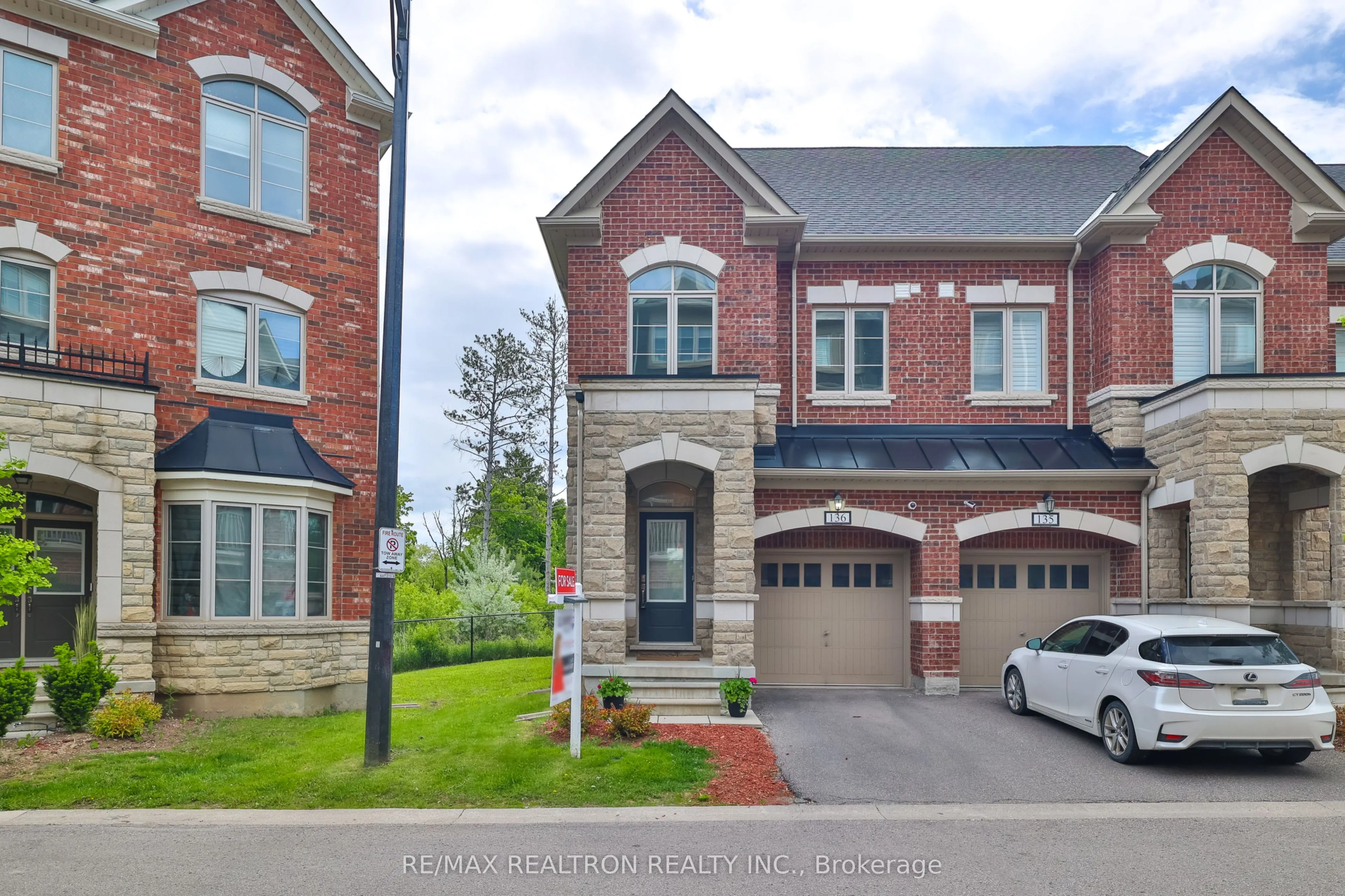 1331 Major Mackenzie Drive, #136