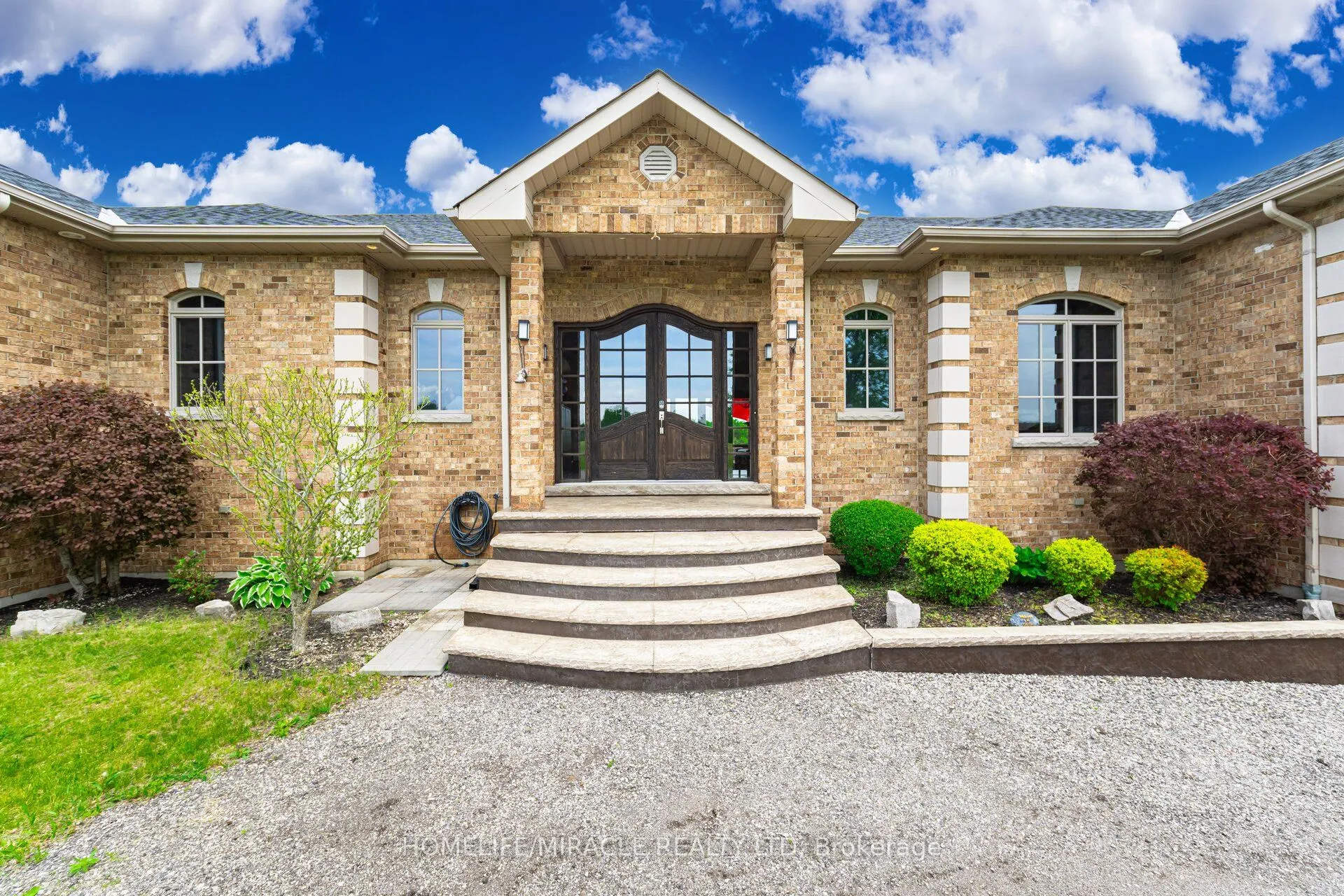 1029 Concession 3 Road