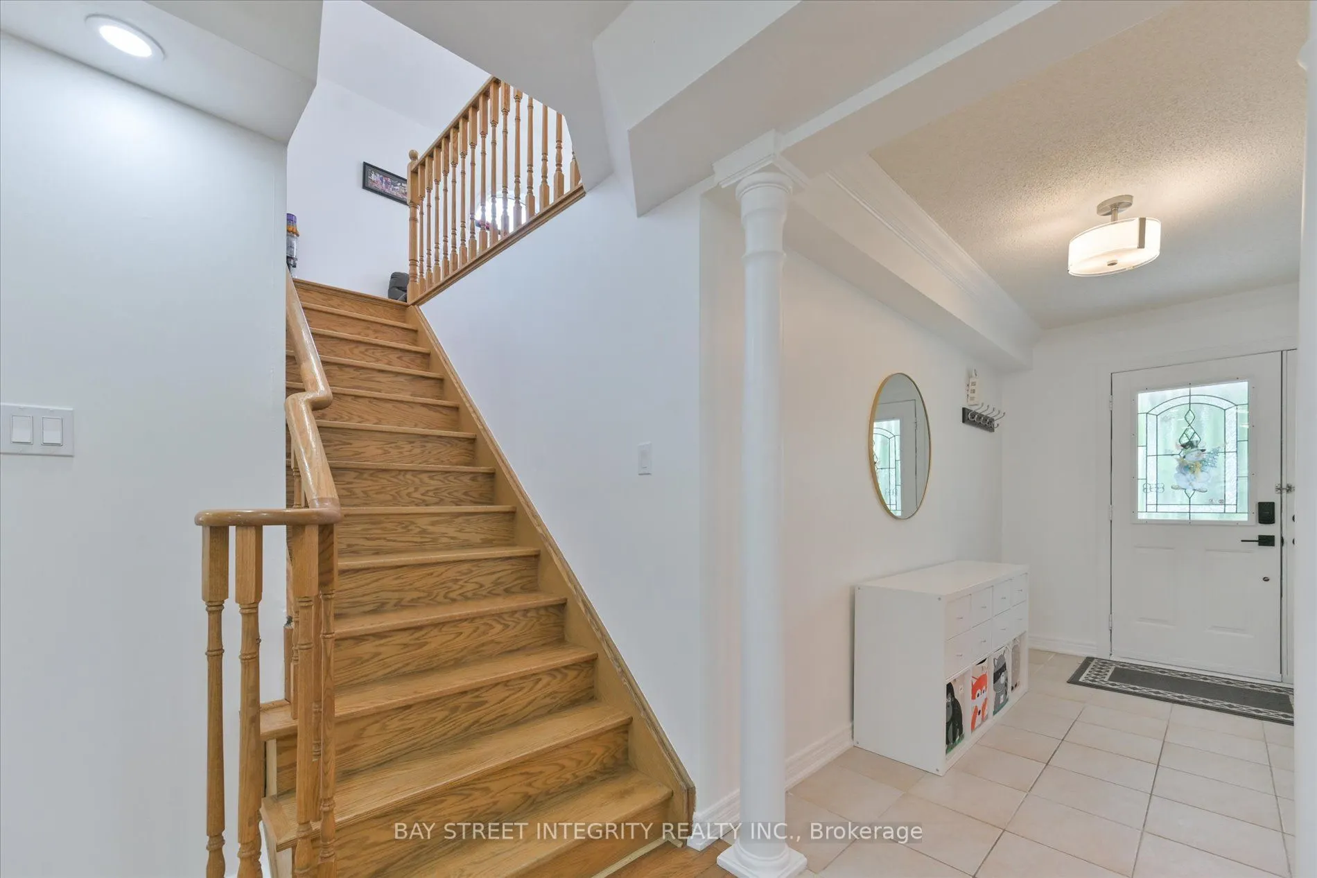 32 Sail Crescent