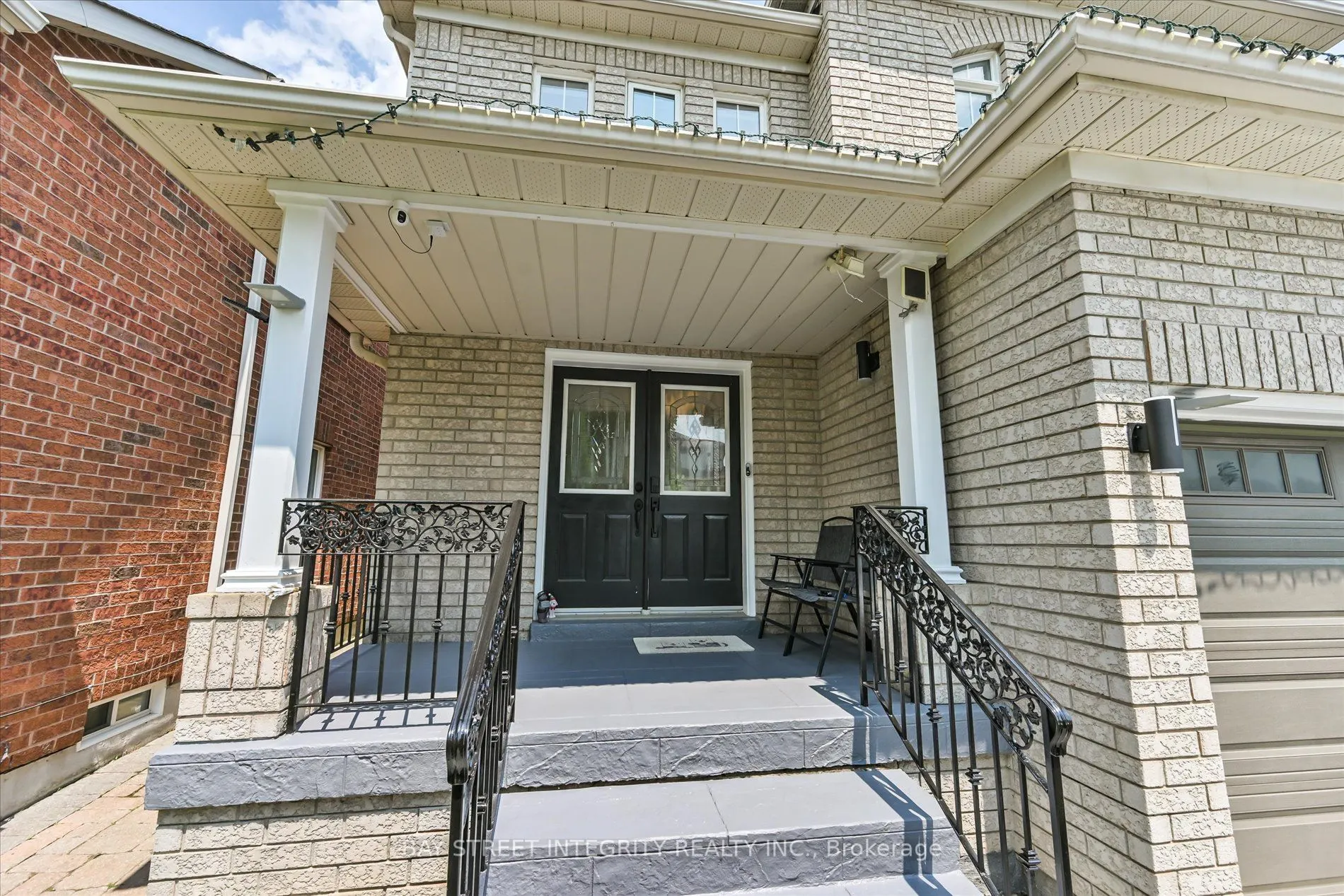 32 Sail Crescent