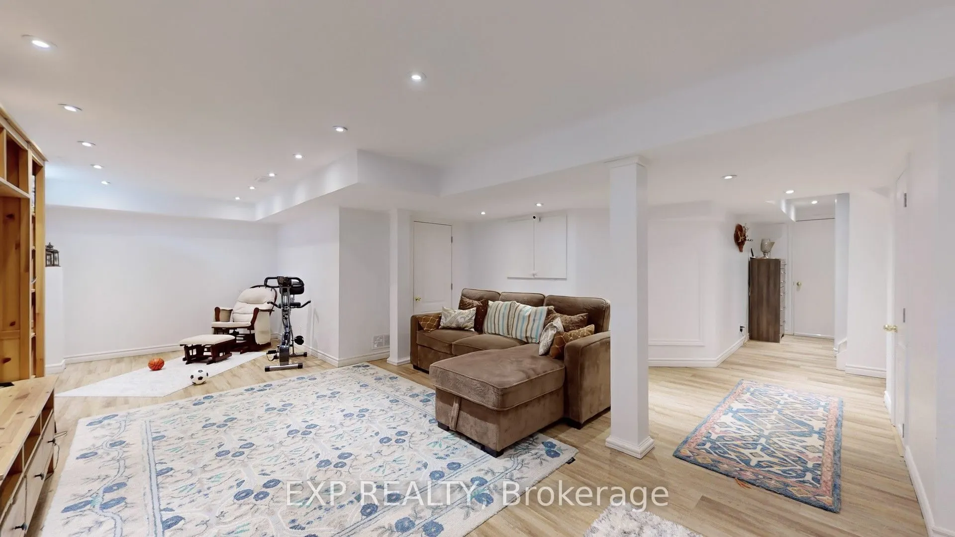 136 Donald Stewart Crescent