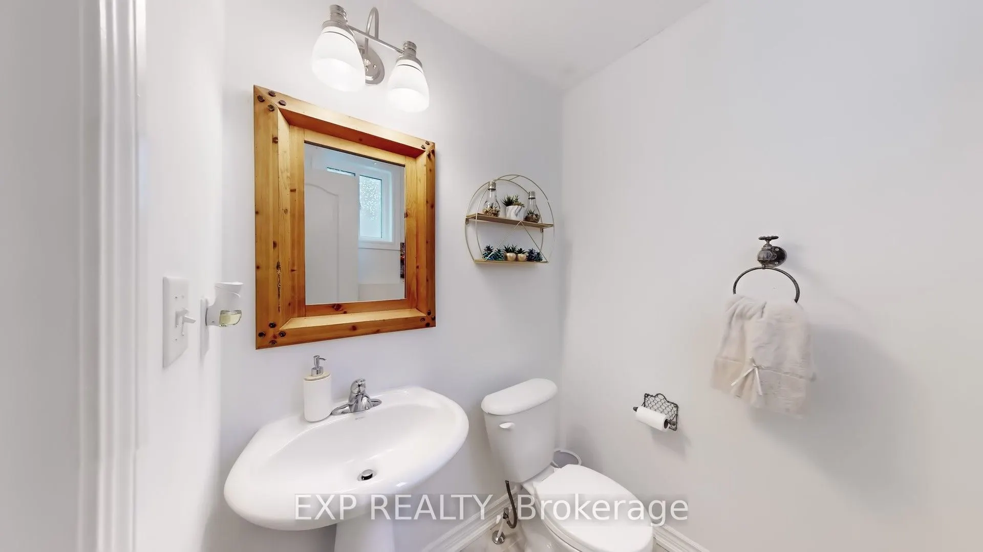 136 Donald Stewart Crescent