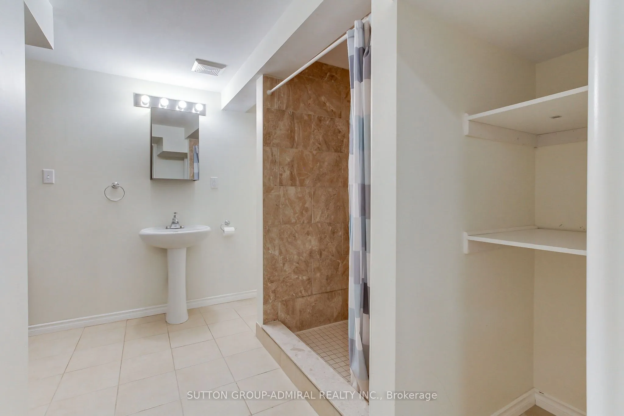 26 Carron Avenue