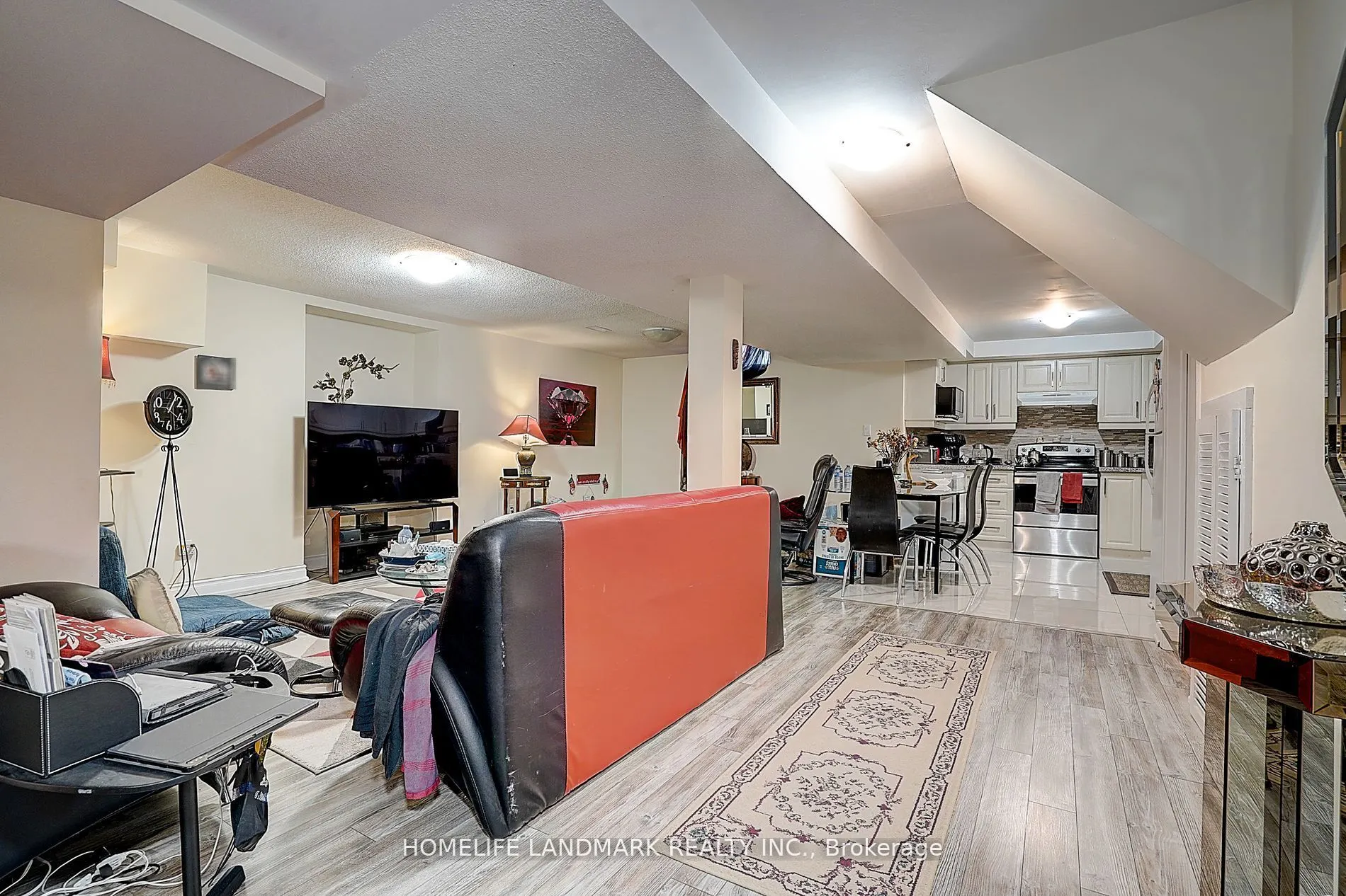136 Cooperage Crescent