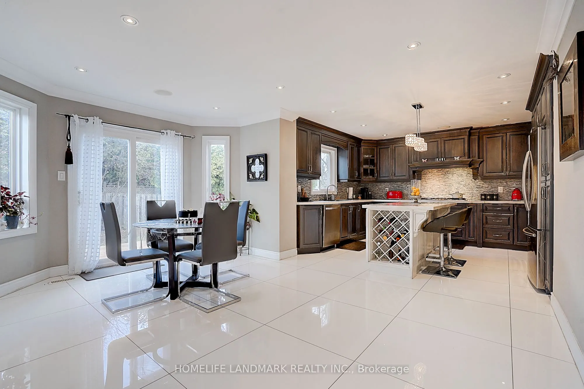 136 Cooperage Crescent