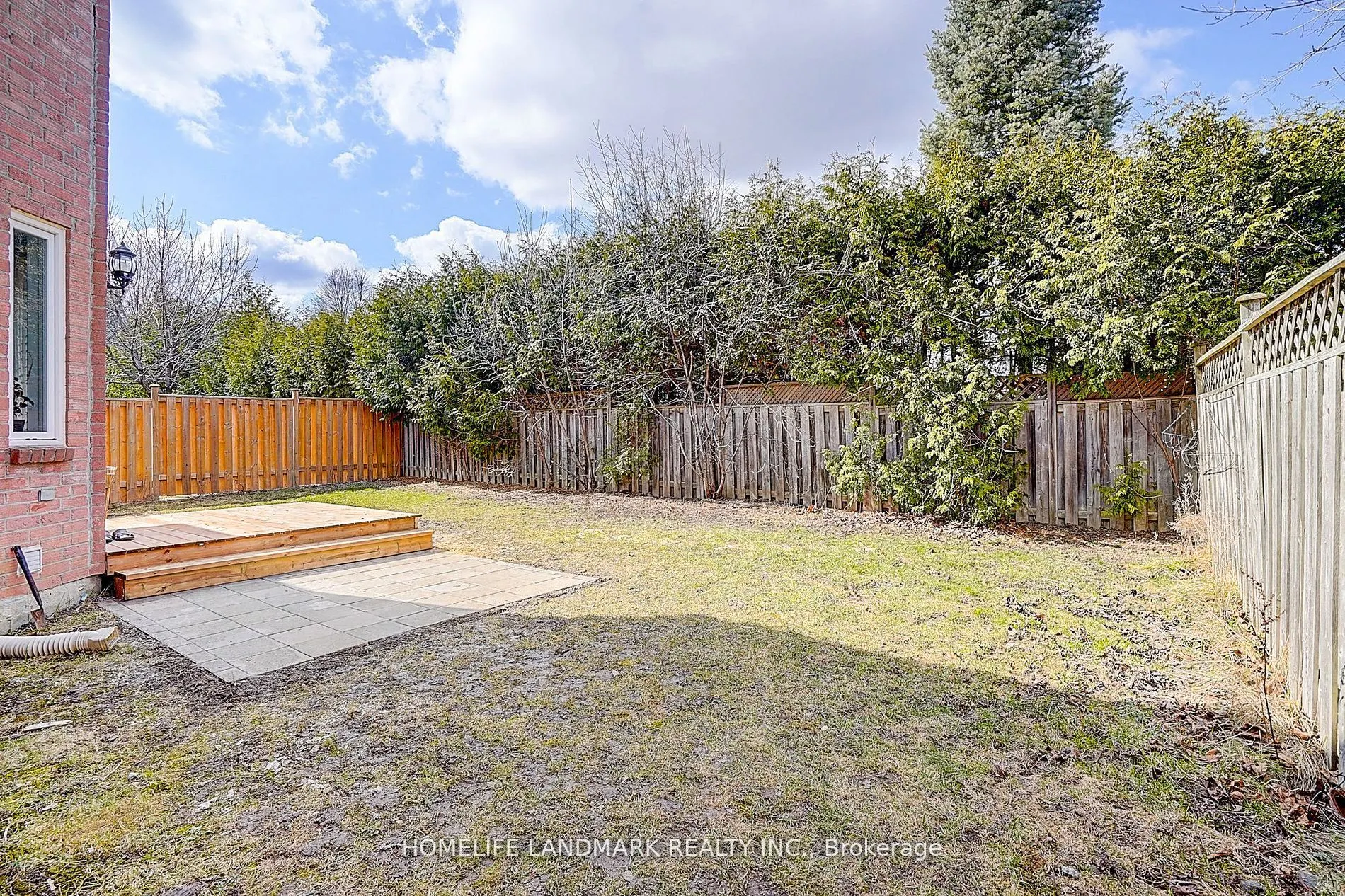 136 Cooperage Crescent