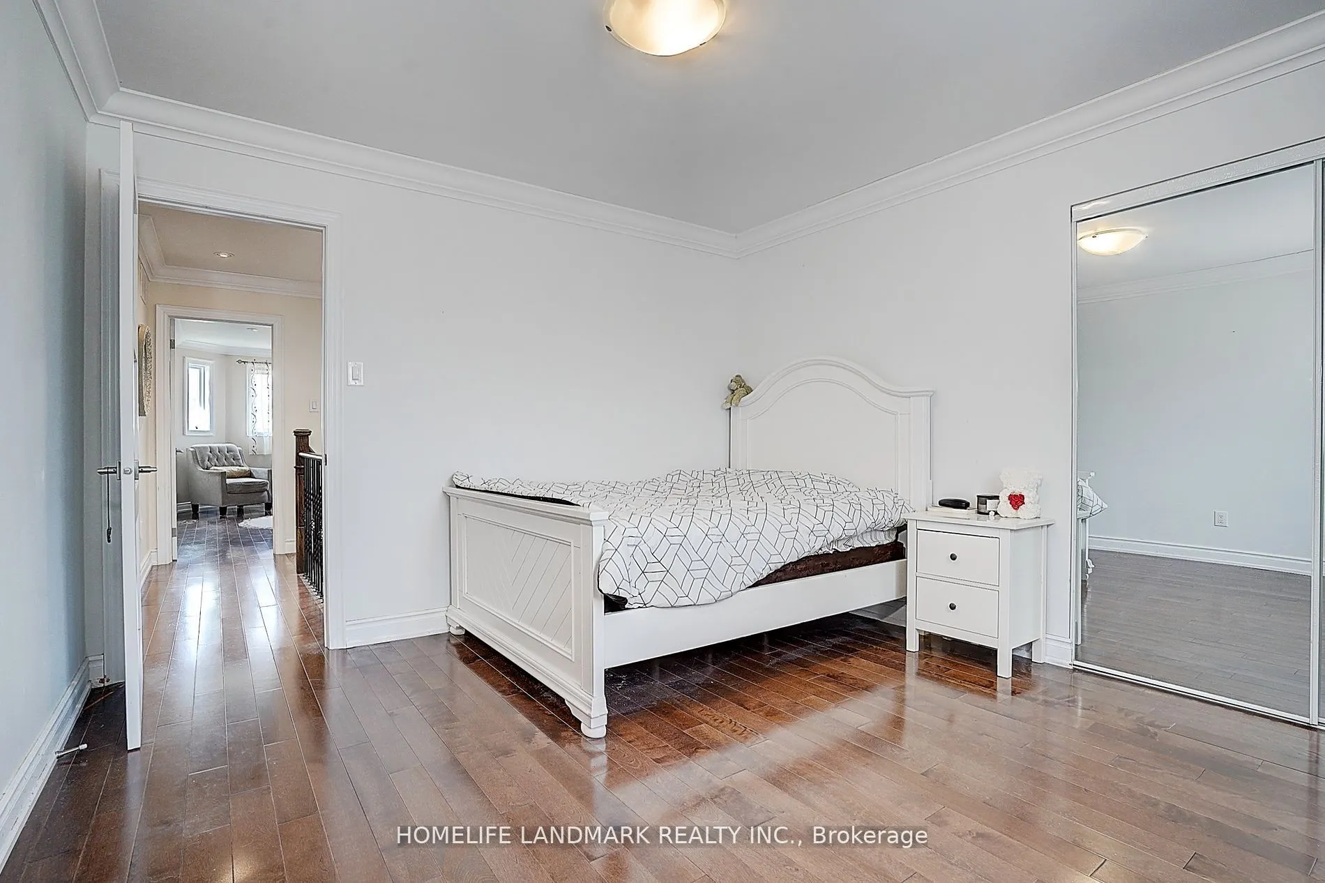 136 Cooperage Crescent