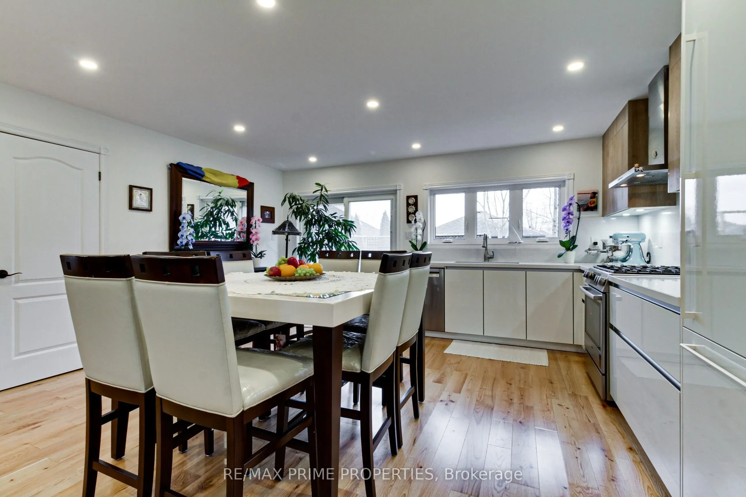 11 Kerfoot Crescent