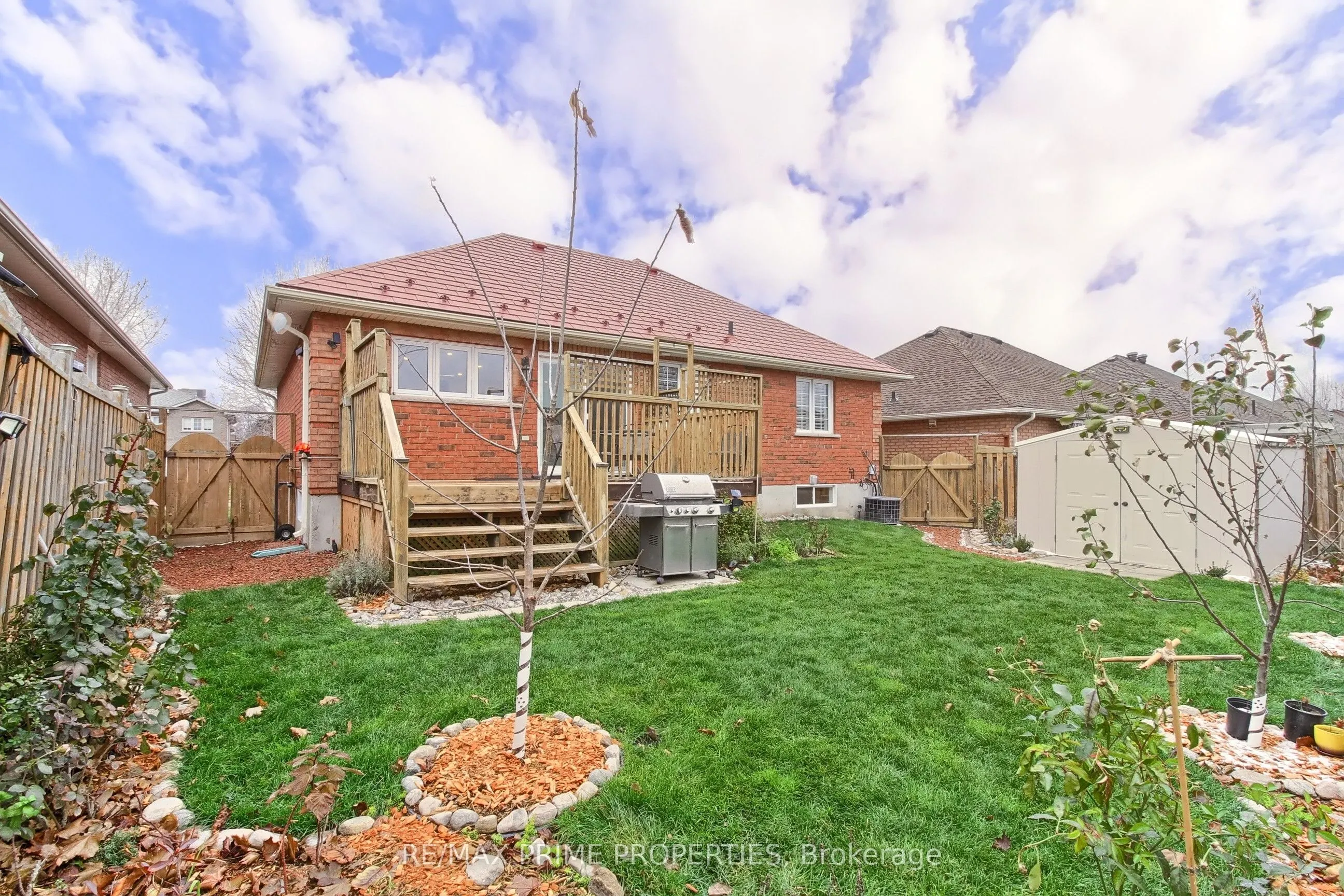 11 Kerfoot Crescent