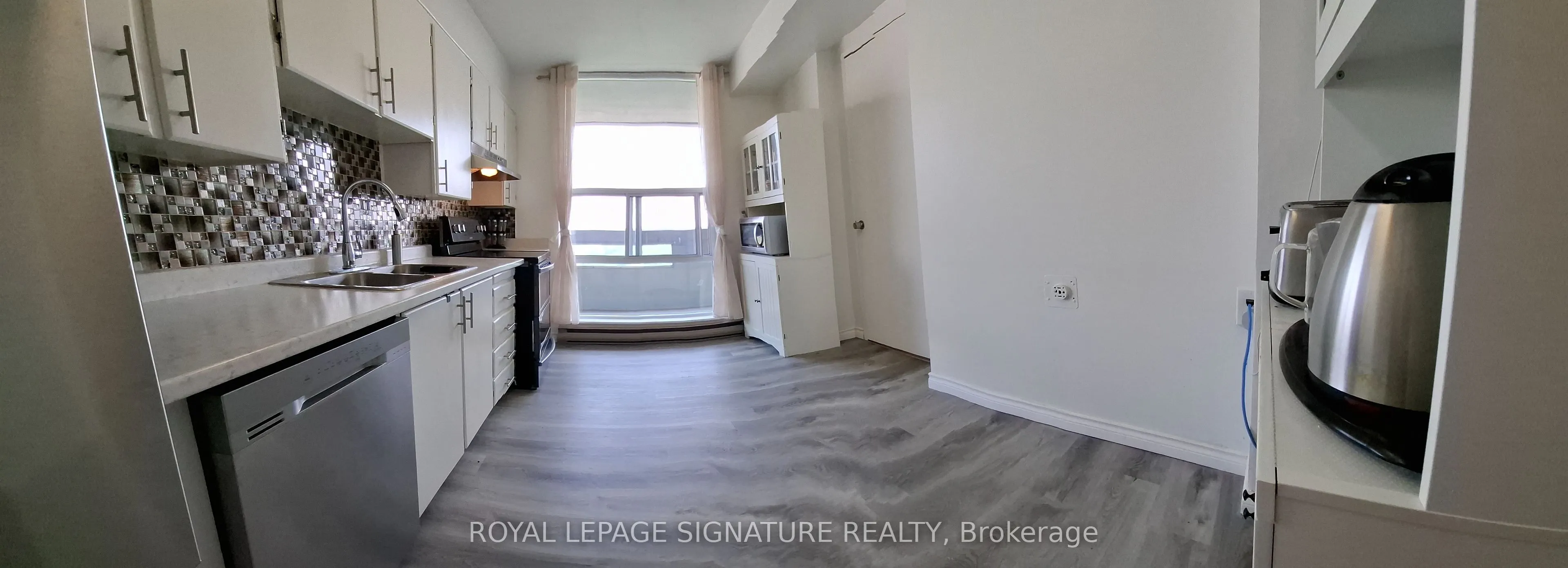 60 INVERLOCHY Boulevard, #1210