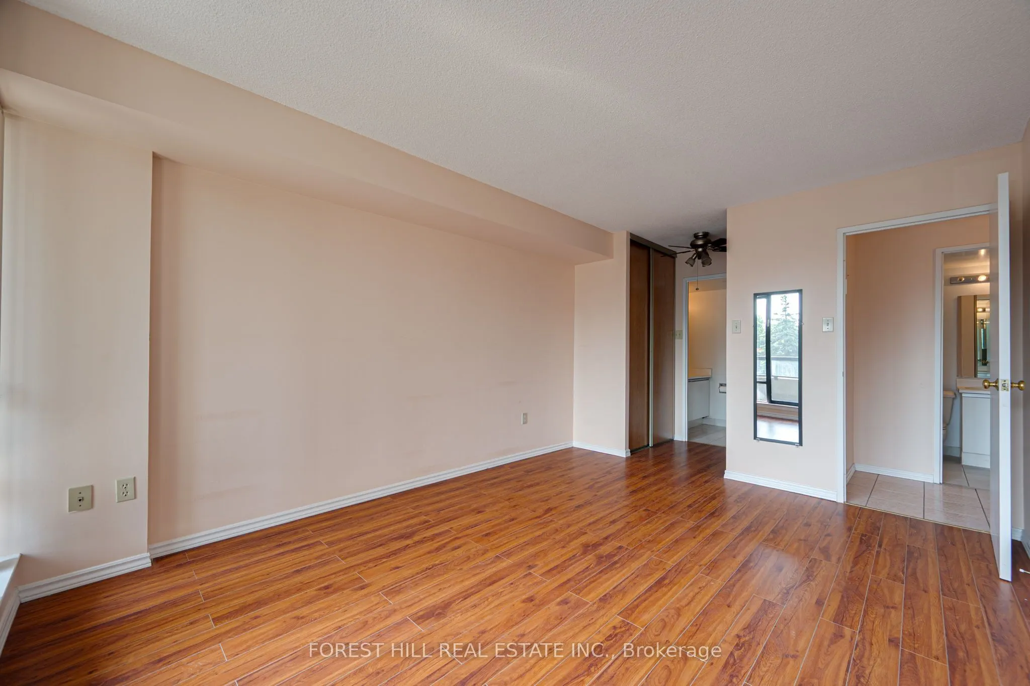 7440 Bathurst Street, #308