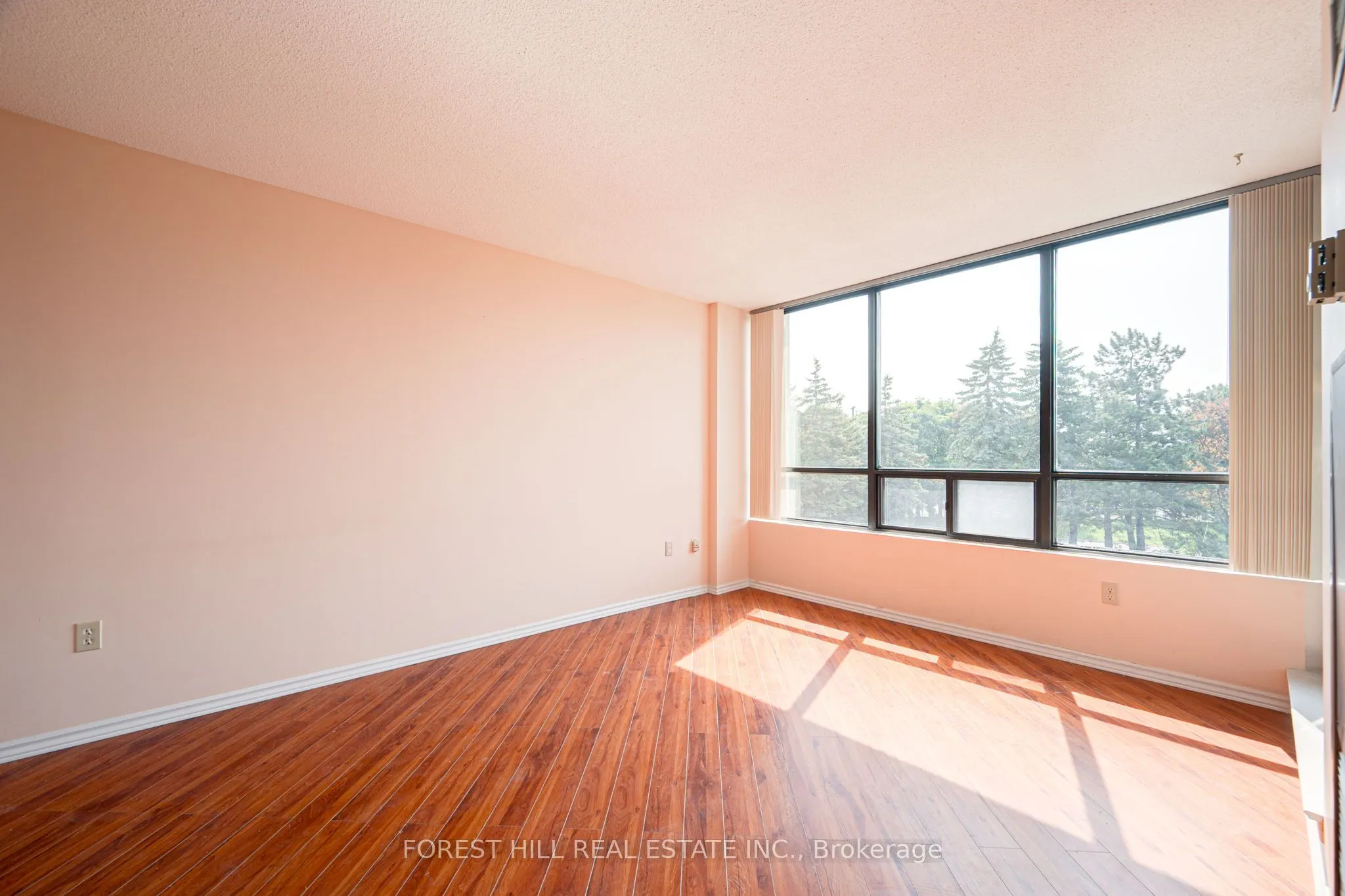 7440 Bathurst Street, #308