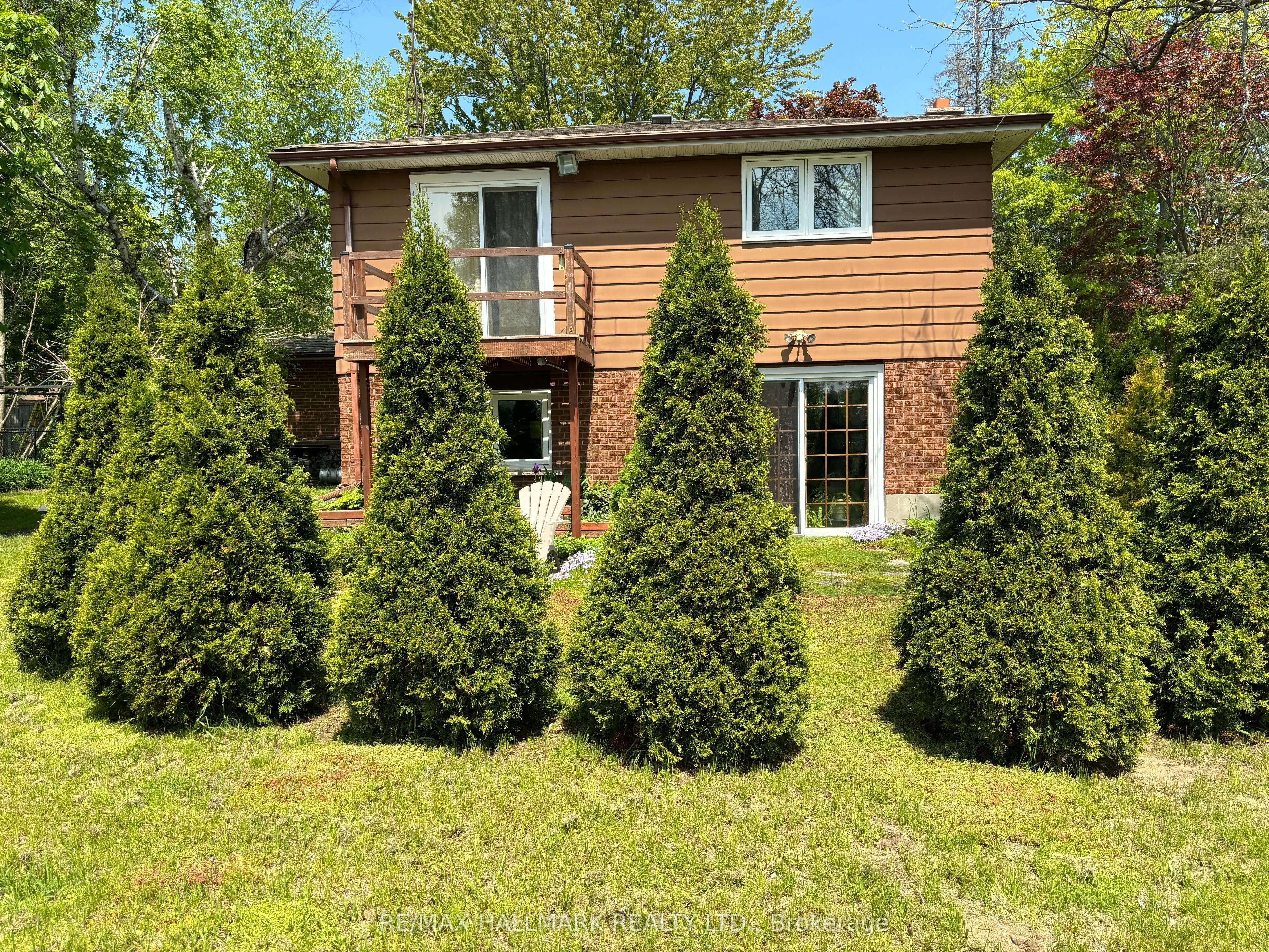 5193 Aurora Road