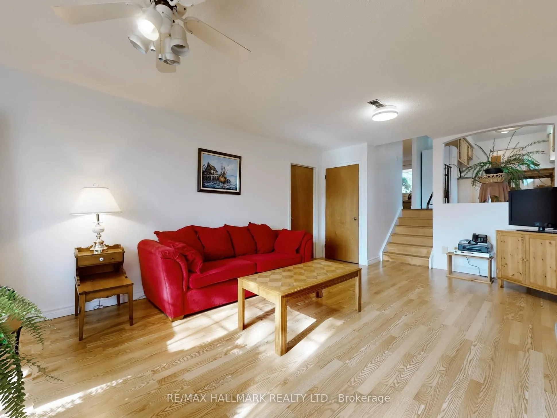5193 Aurora Road