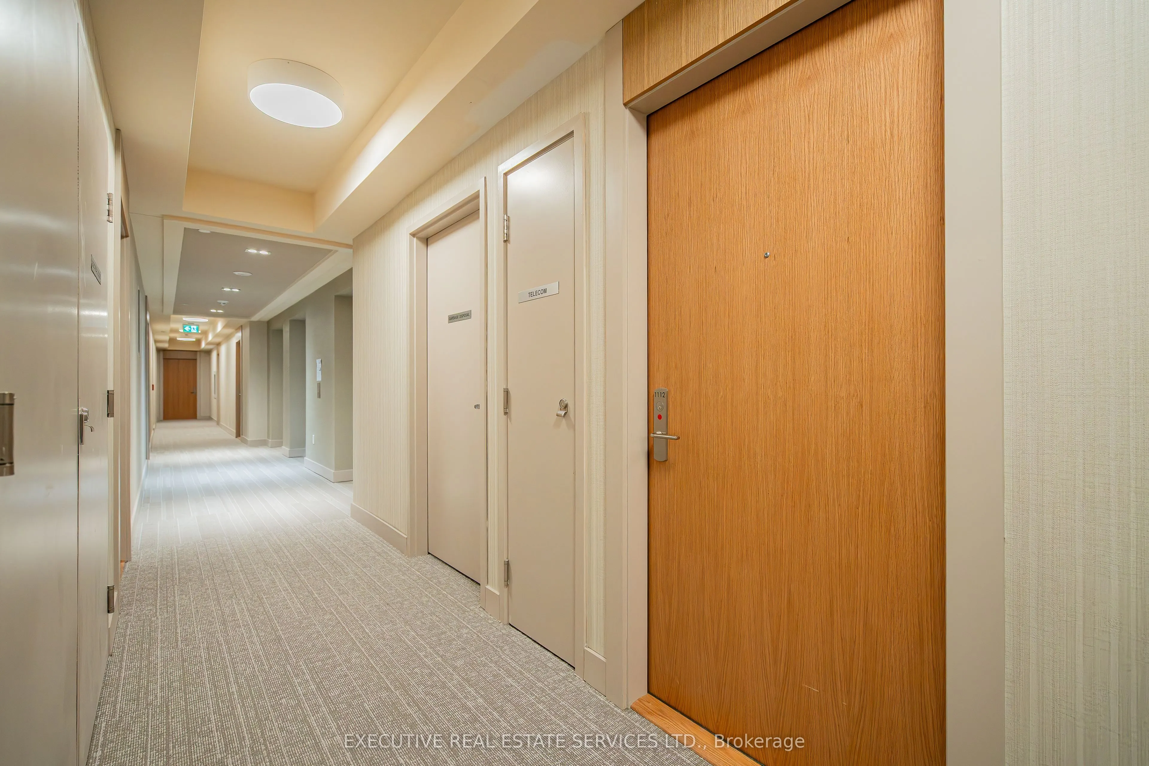 8960 Jane Street, #1112