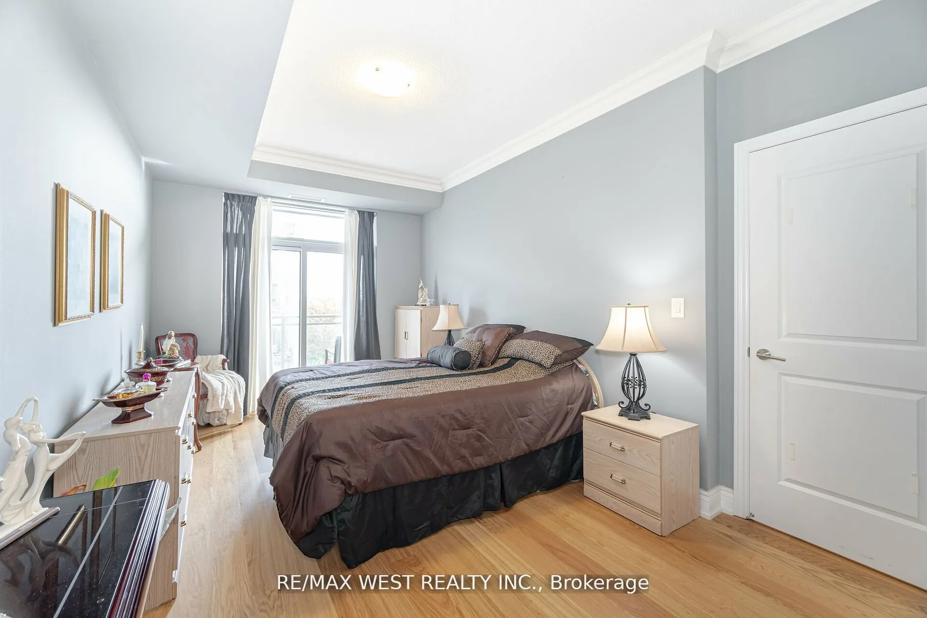 281 Woodbridge Avenue, #509