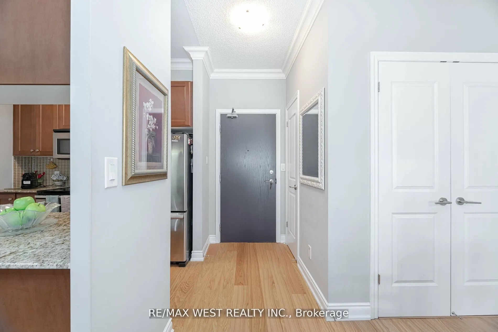 281 Woodbridge Avenue, #509