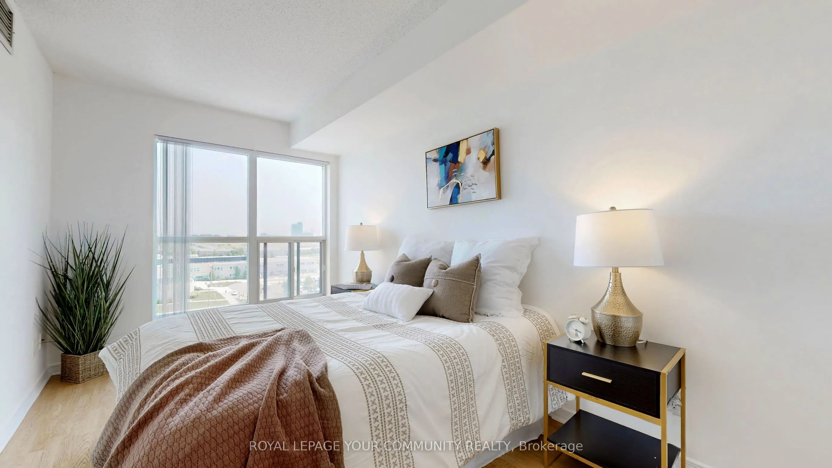 185 Oneida Crescent, #1005
