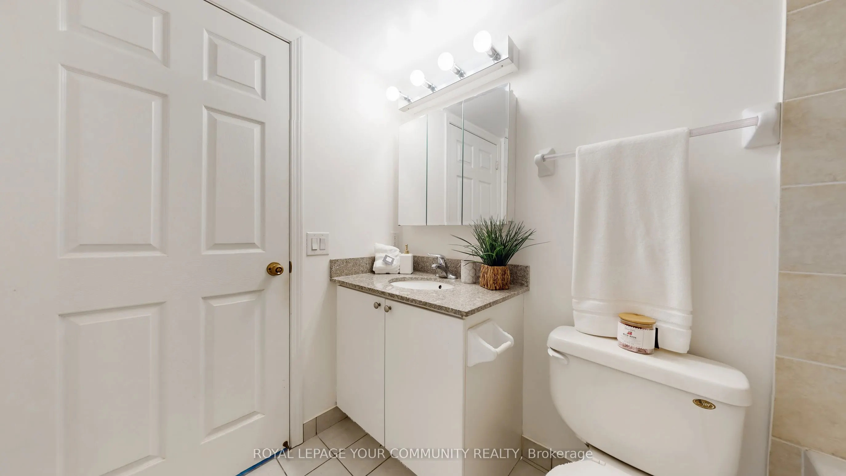 185 Oneida Crescent, #1005