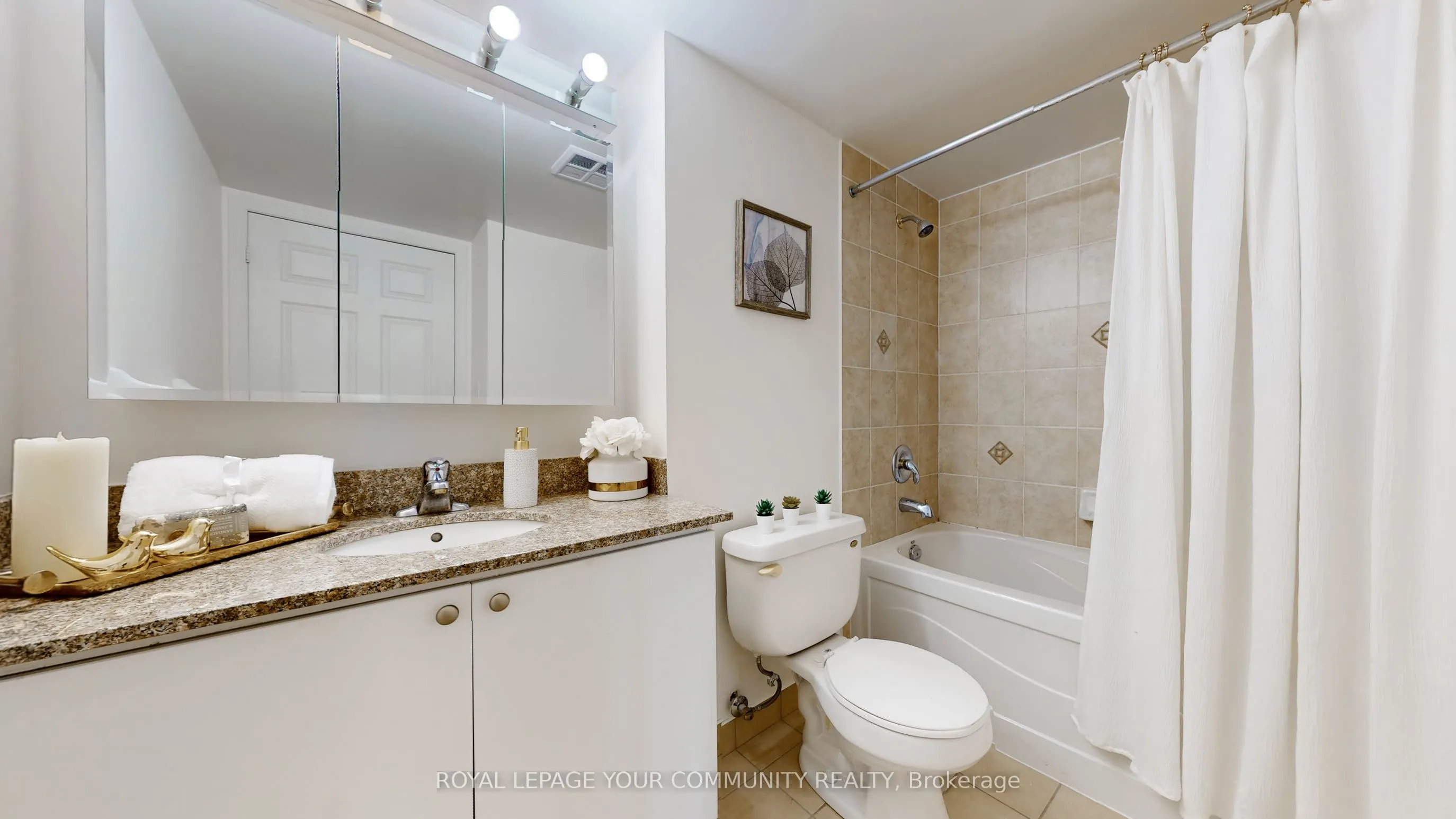 185 Oneida Crescent, #1005