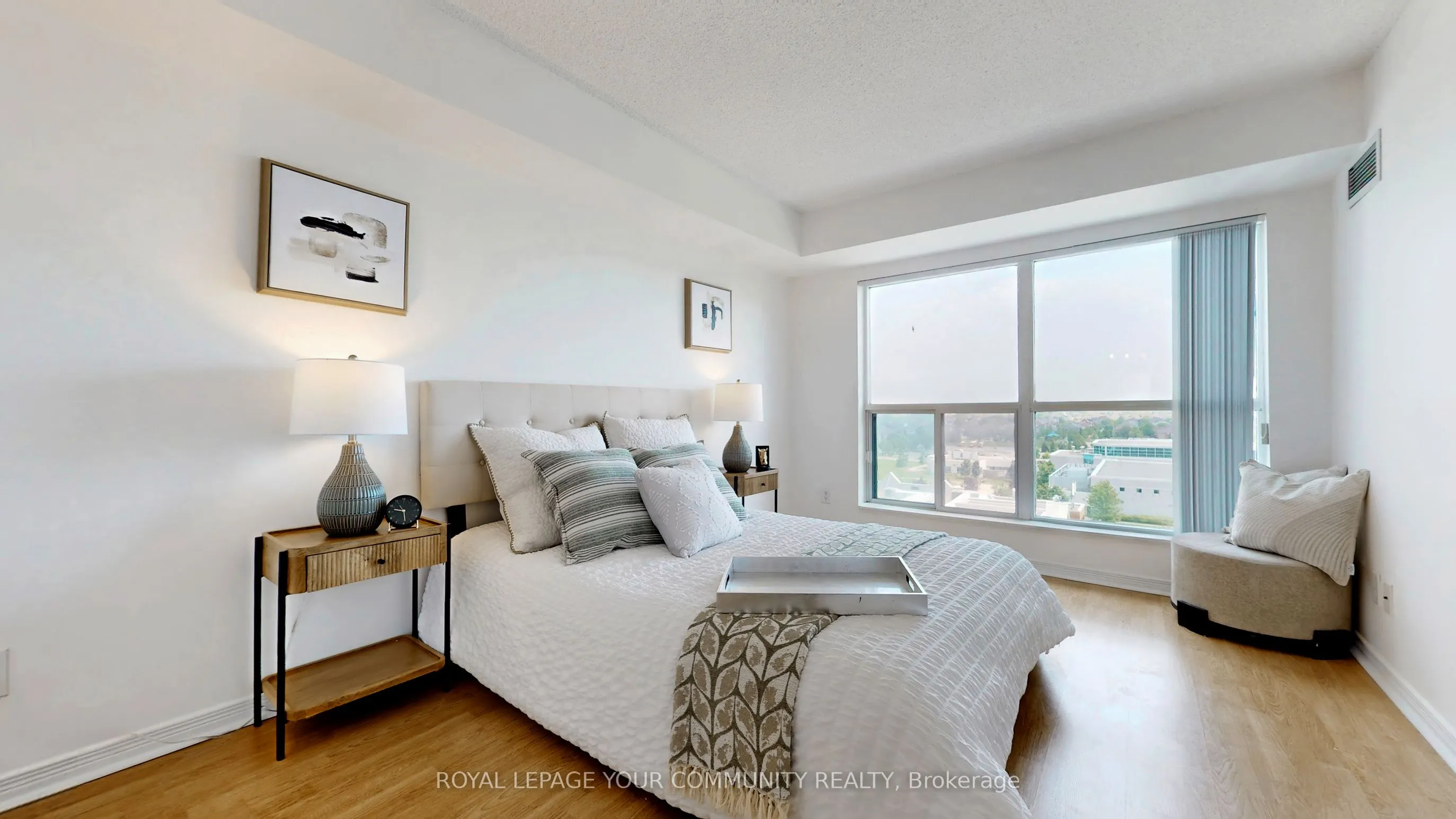 185 Oneida Crescent, #1005