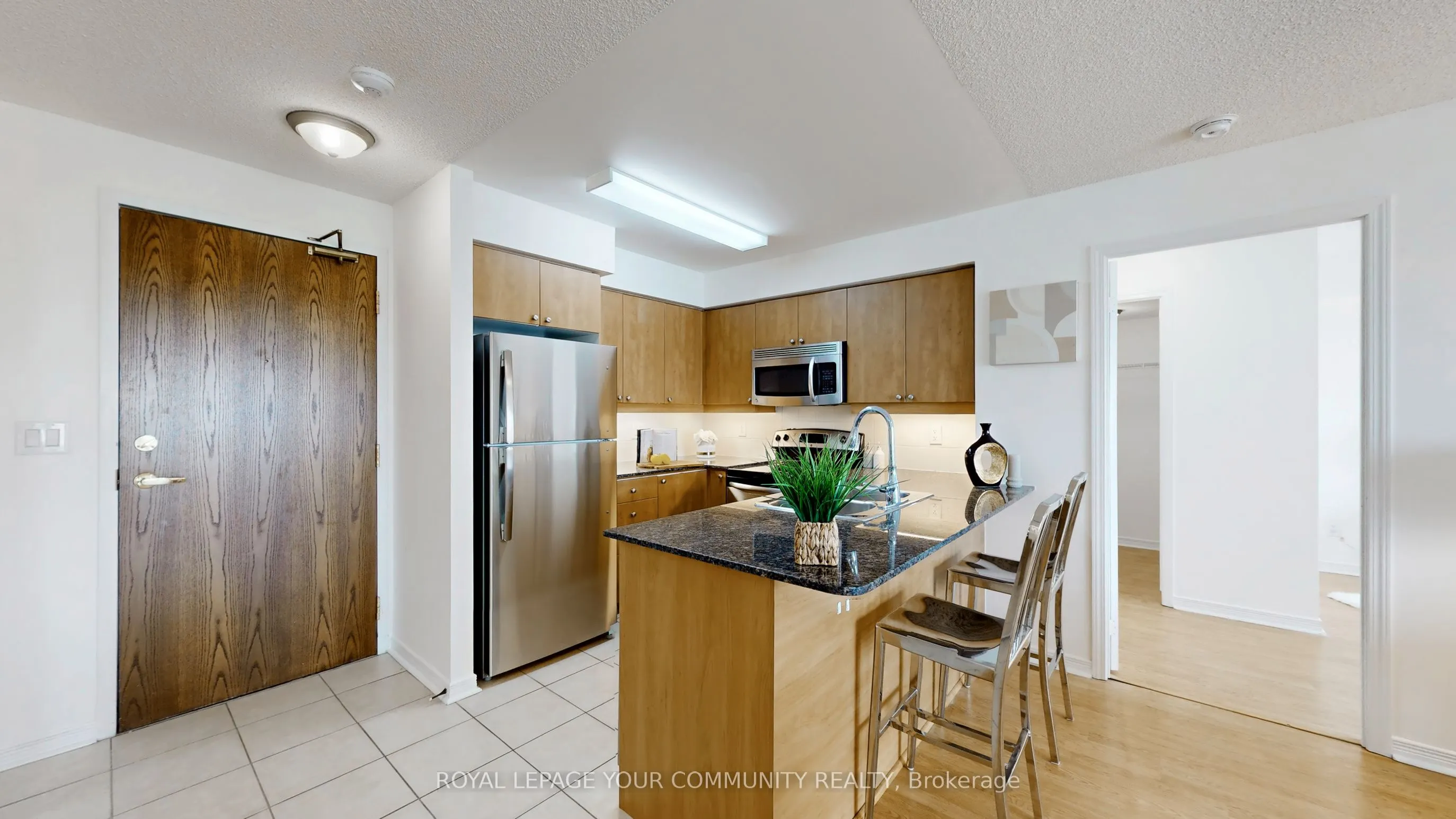 185 Oneida Crescent, #1005