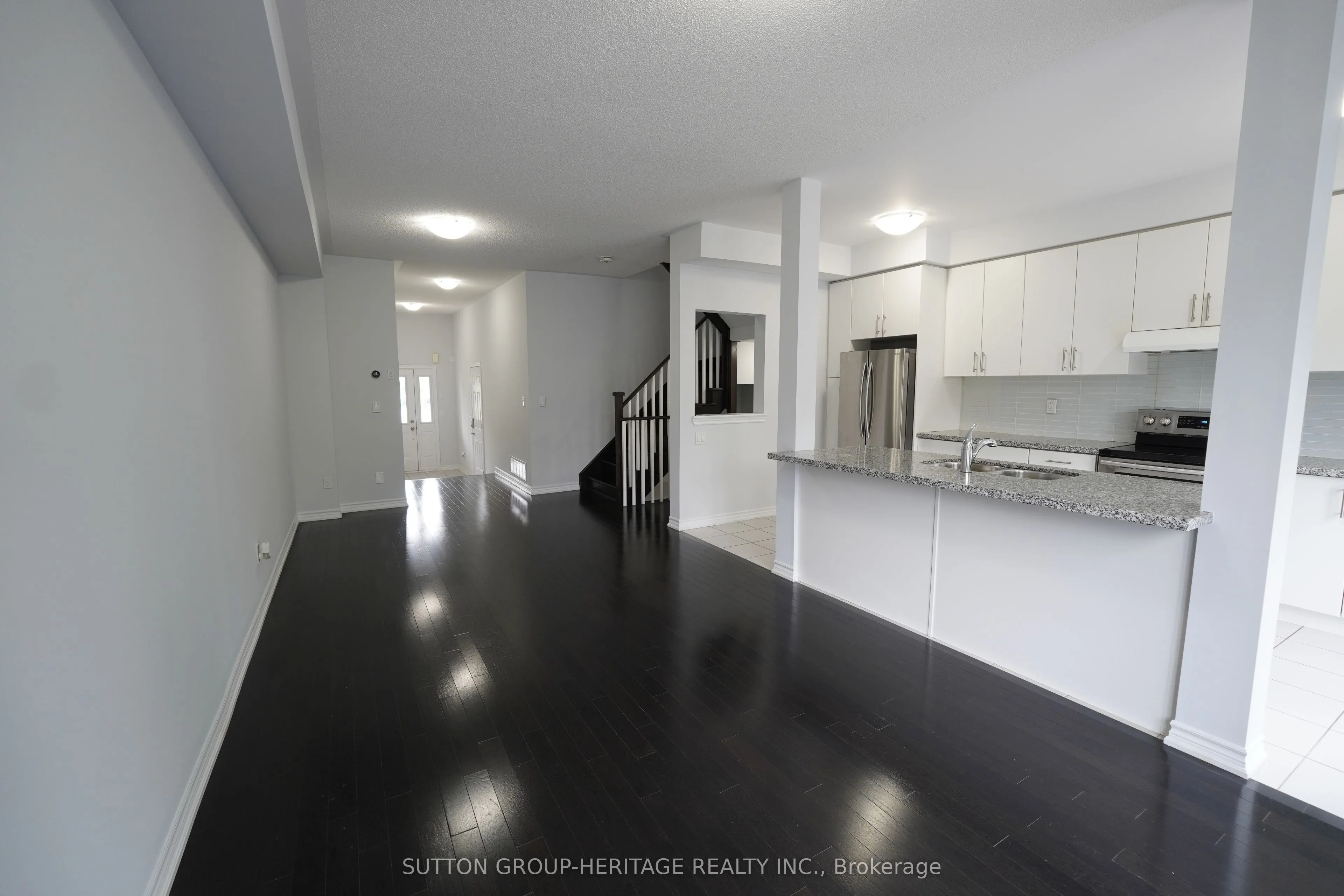 166 Boadway Crescent