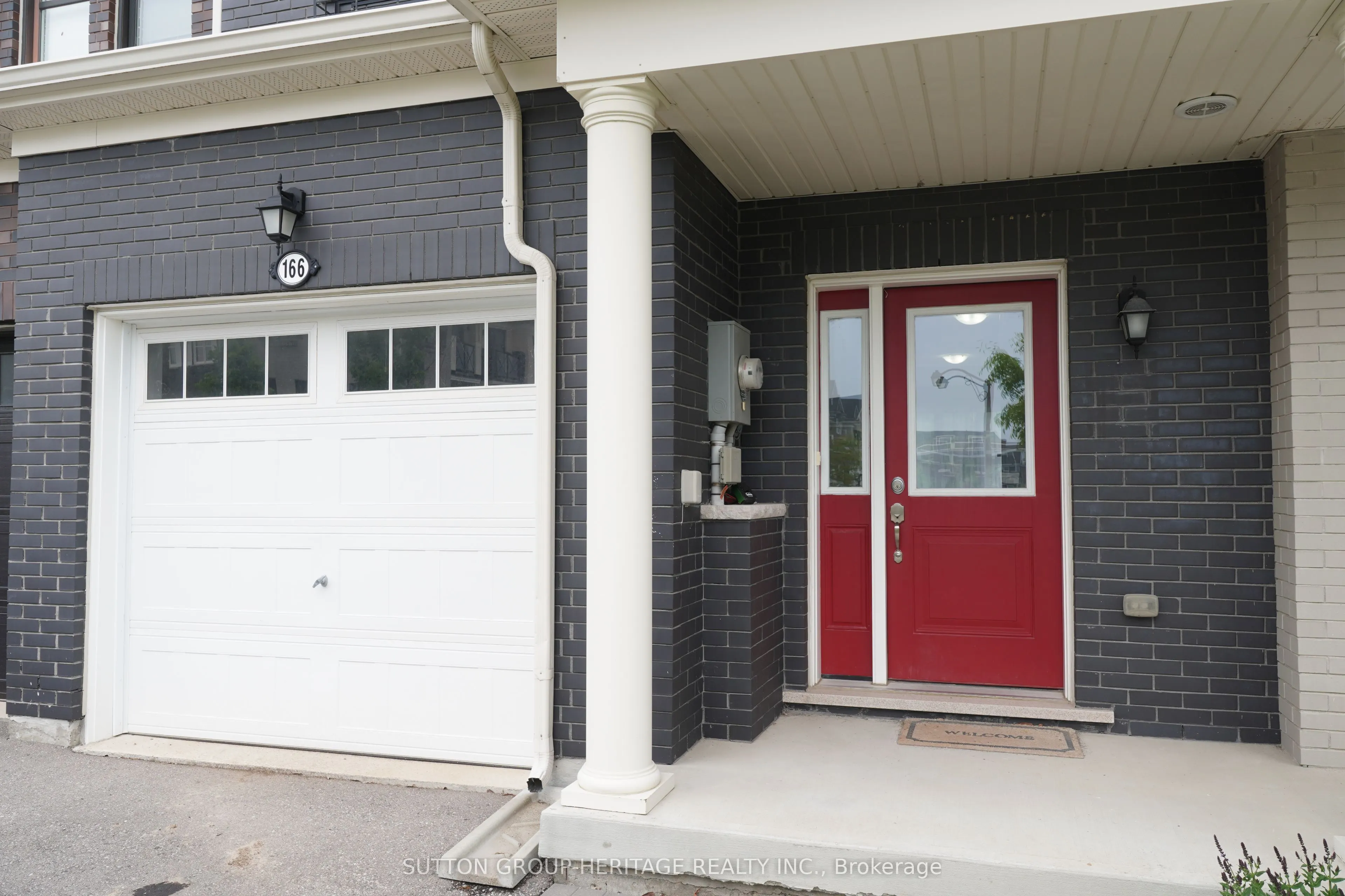 166 Boadway Crescent