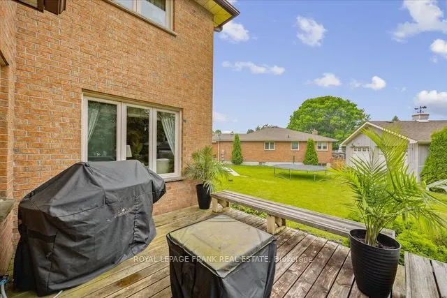 12 Linton Court