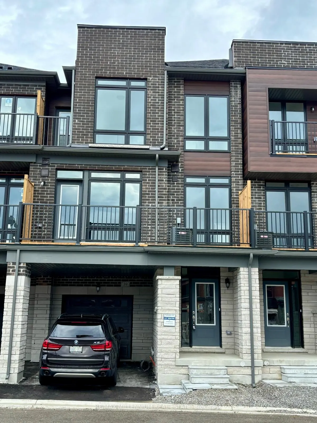 39 Griffith Street