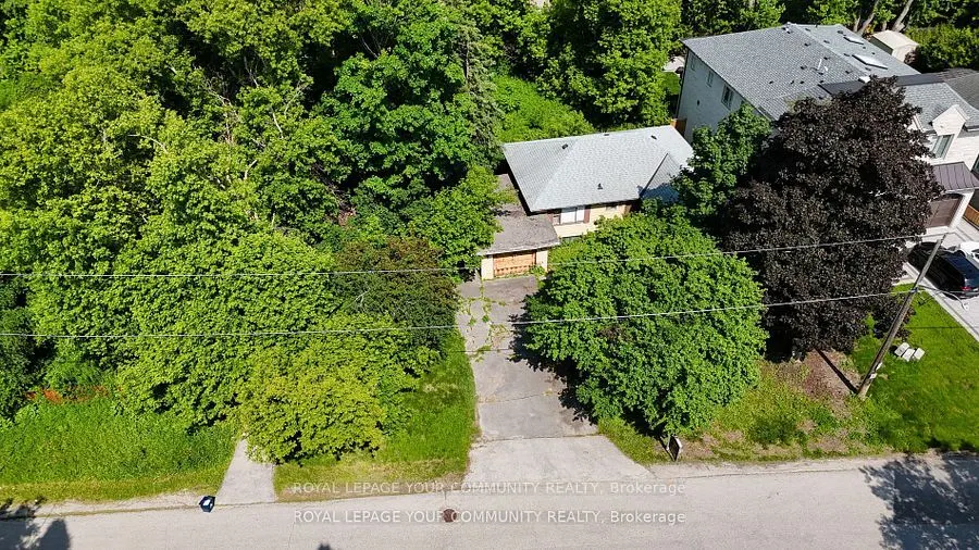 67 Fergus Avenue